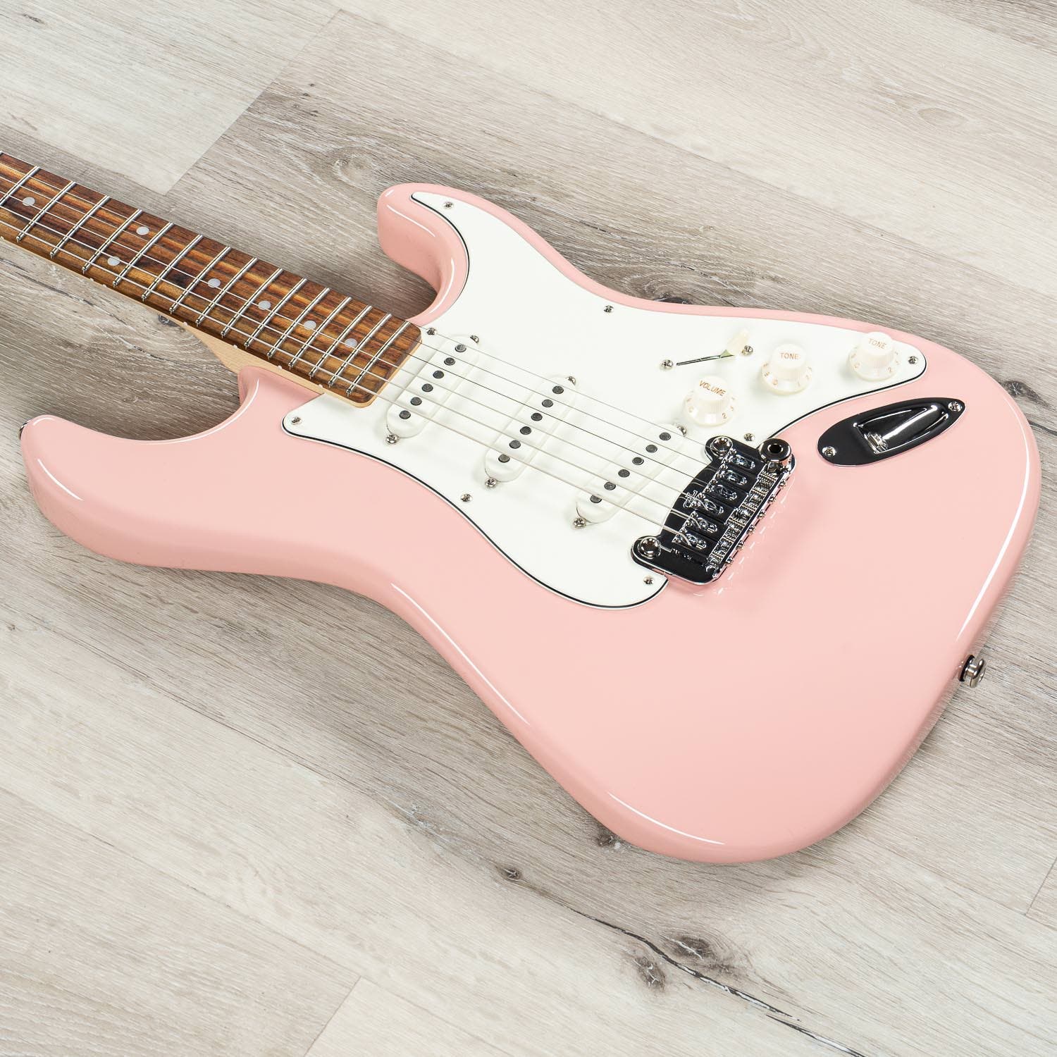 G&L USA Legacy Electric Guitar, Caribbean Rosewood Fingerboard, Hard Case - Shell Pink