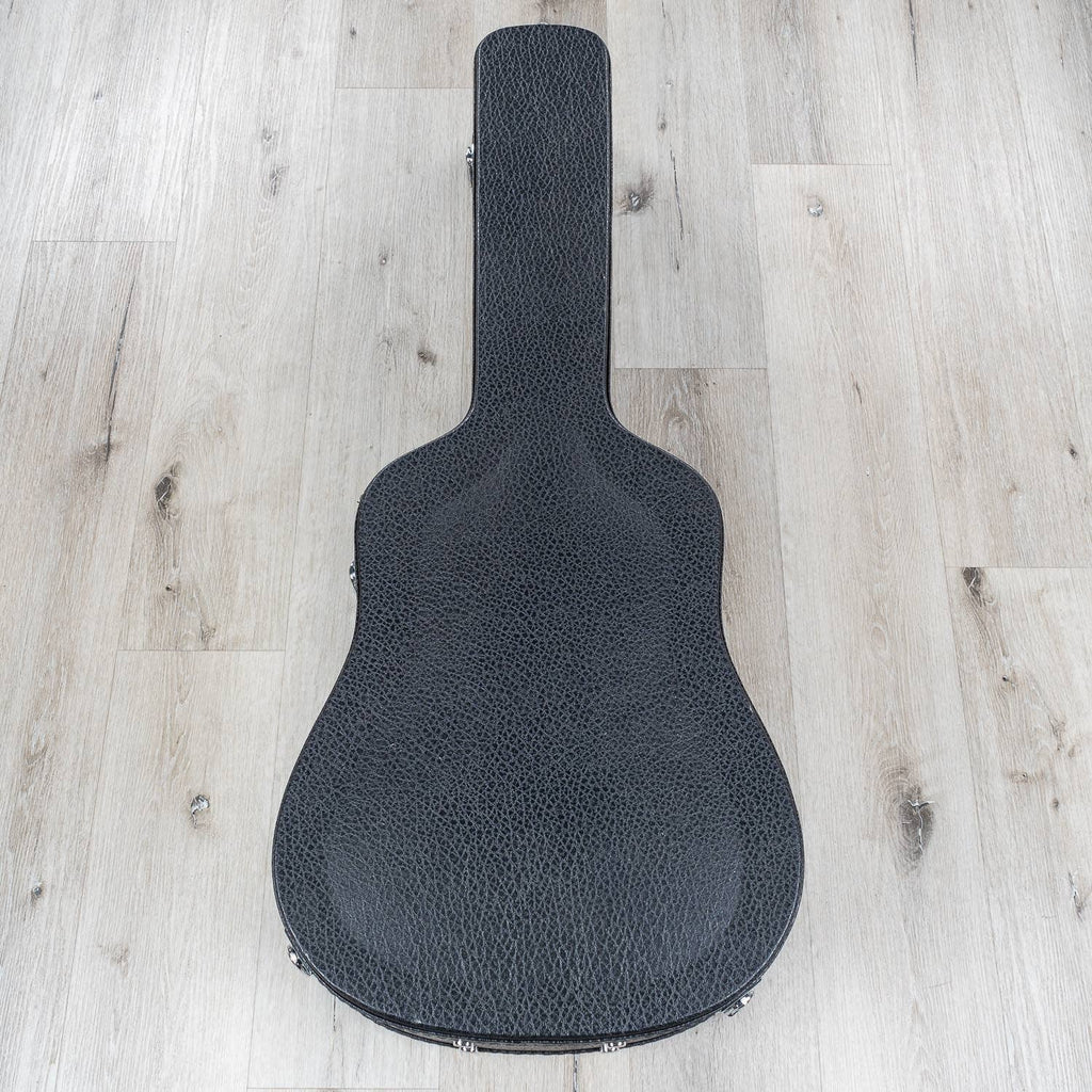 Guild D-40 Traditional Dreadnought Acoustic Guitar, Solid Sitka Spruce Top (B-STOCK)