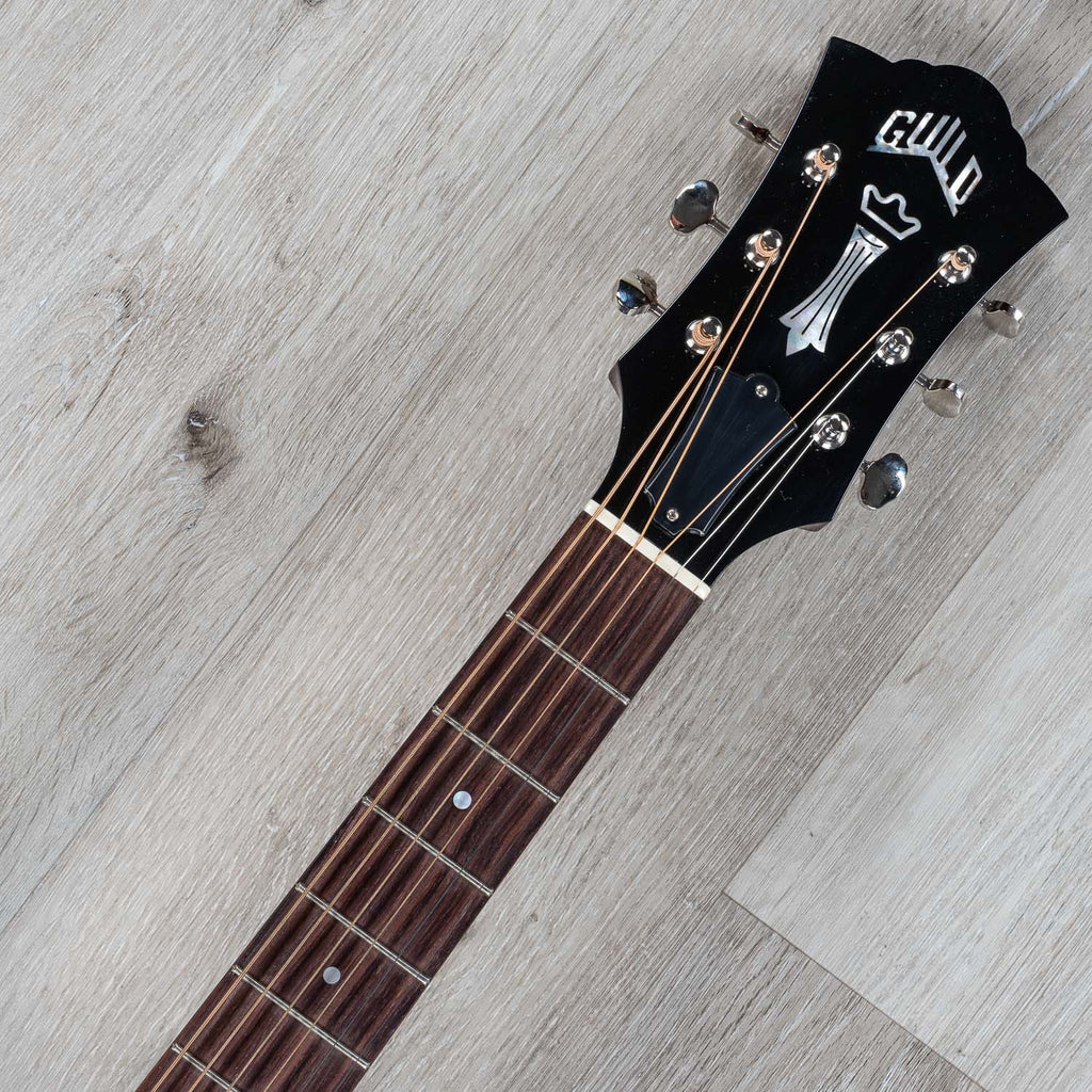 Guild D-40 Traditional Dreadnought Acoustic Guitar, Solid Sitka Spruce Top (B-STOCK)