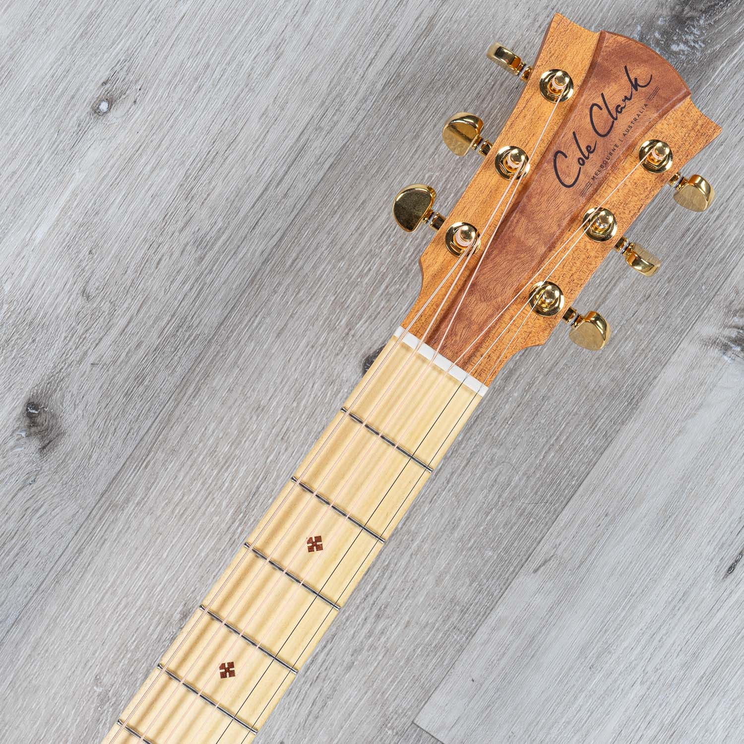 Cole Clark CCFL2EC-BLBLSB Fat Lady 2 Acoustic Electric Guitar, Blackwood Top (B-STOCK)