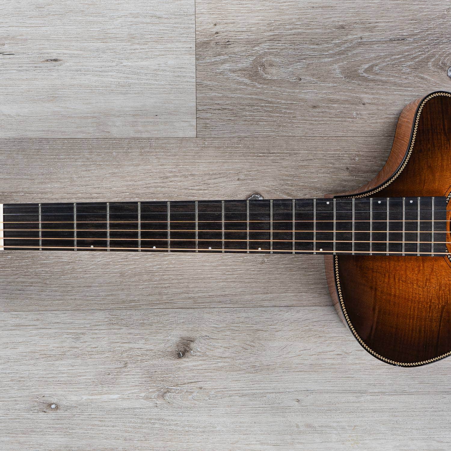 Breedlove Concertina Bourbon CE Acoustic Electric Guitar, Myrtlewood (B-STOCK)