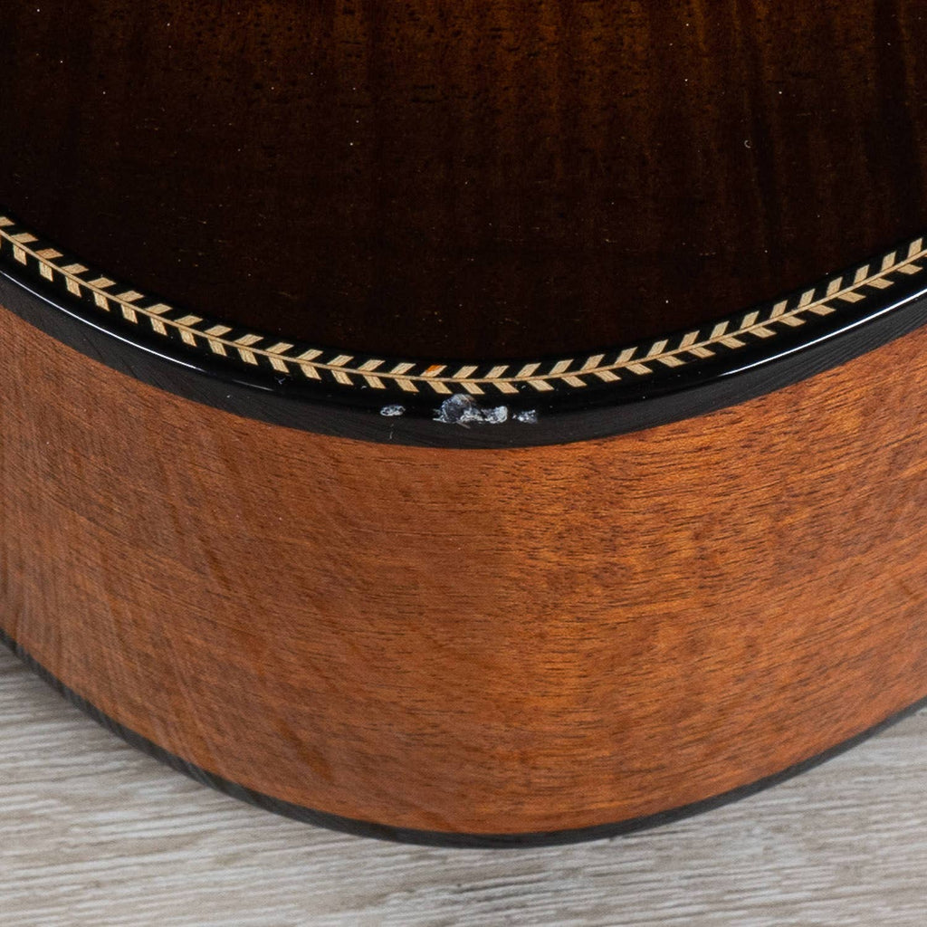 Breedlove Concertina Bourbon CE Acoustic Electric Guitar, Myrtlewood (B-STOCK)