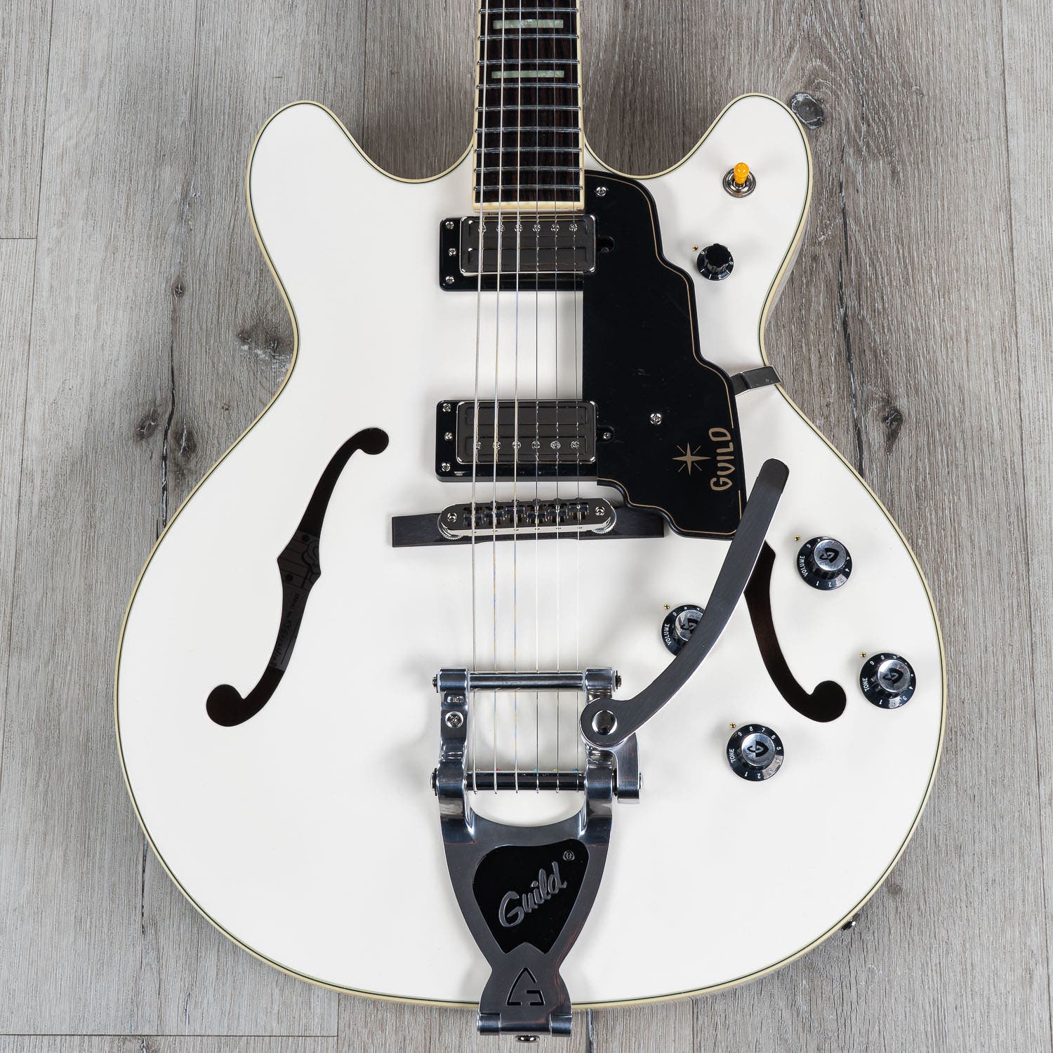 Guild Starfire V Semi-Hollow Electric Guitar, Guild Vibrato Tailpiece, Ebony Fretboard, Hardshell Case - White