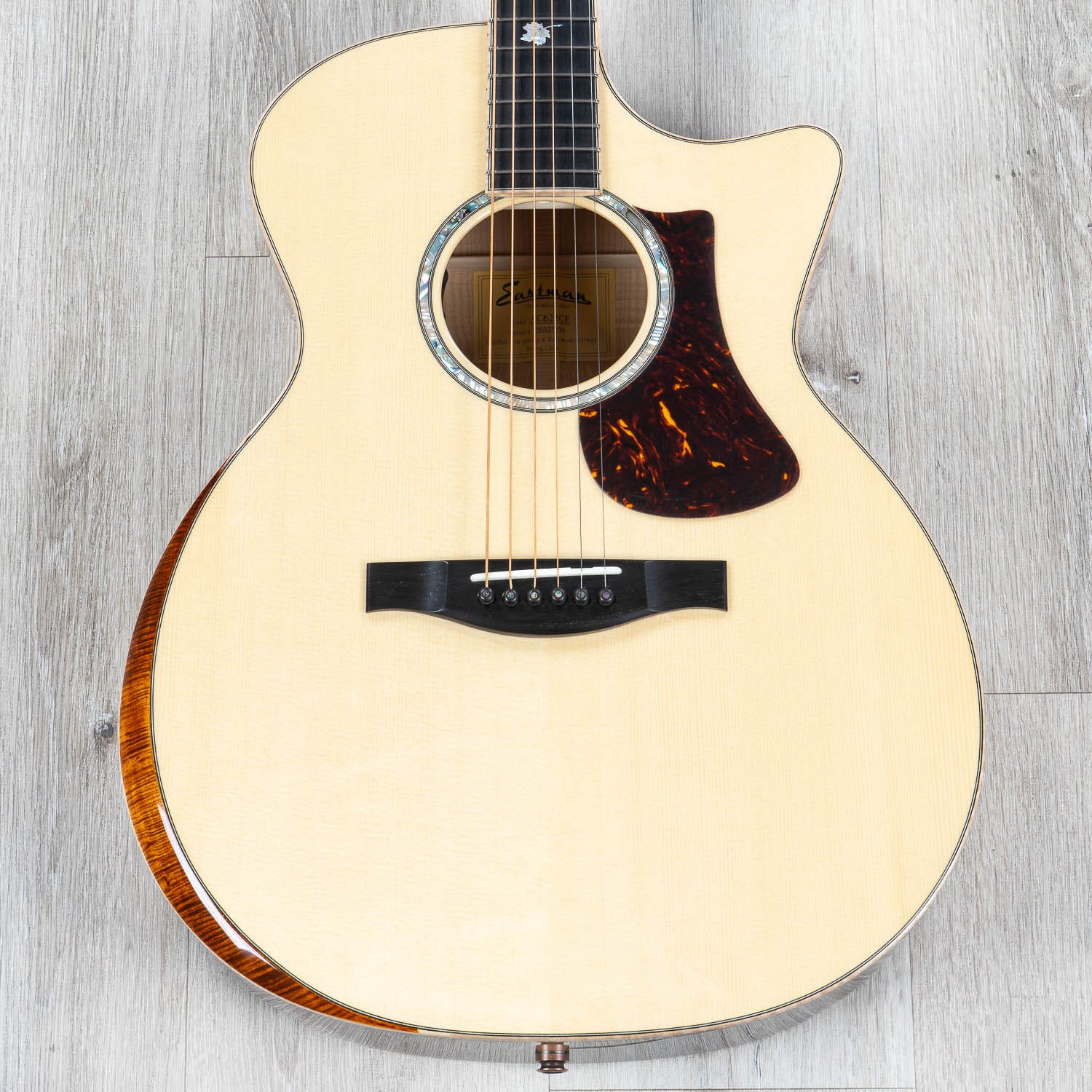 Eastman AC622CE Acoustic Electric Guitar, Ebony board, Solid European Spruce Top