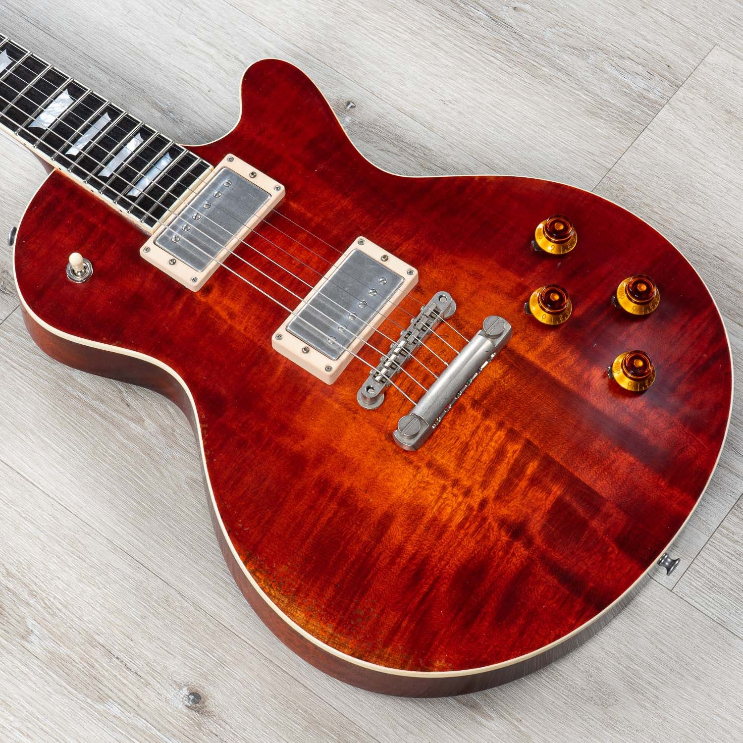 Eastman Guitars SB59/v Electric Guitar, Ebony Fingerboard, Antique Classic Varnish Finish