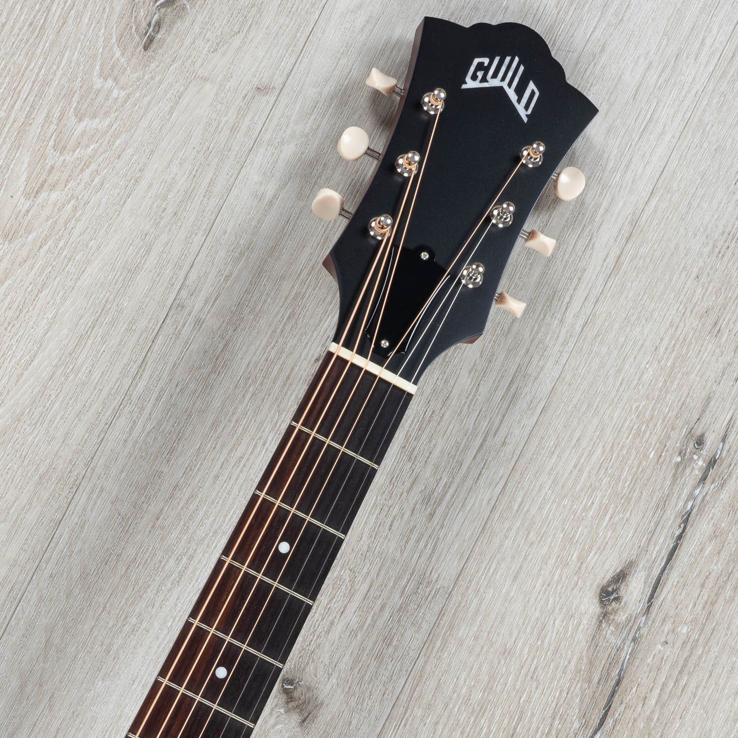 Guild F-40E Acoustic-Electric Guitar, Spruce Top, Mahogany Back and Sides, Hard Case - Antique Burst