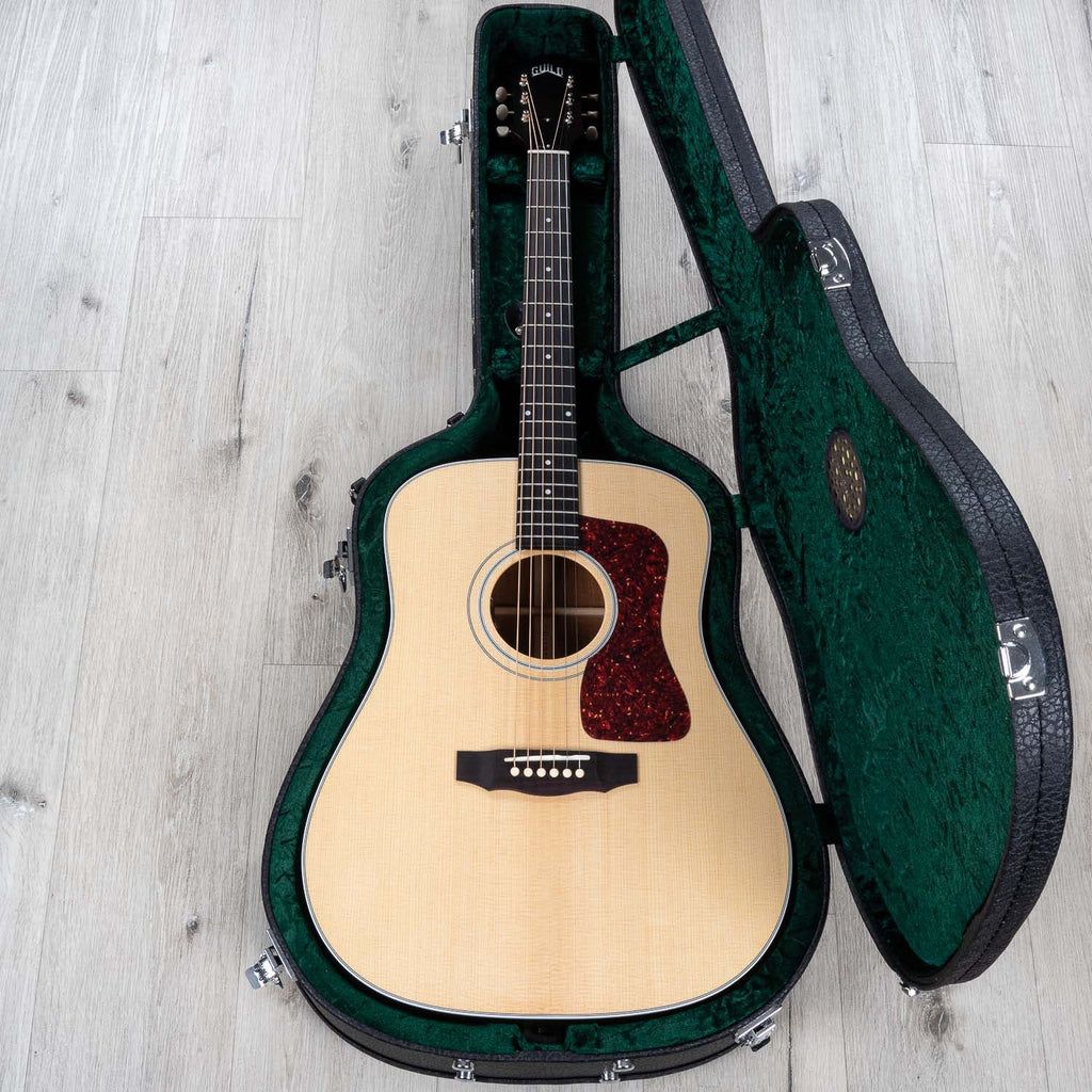 Guild Guitars D-40E Acoustic Electric Guitar, Rosewood Fingerboard, Natural