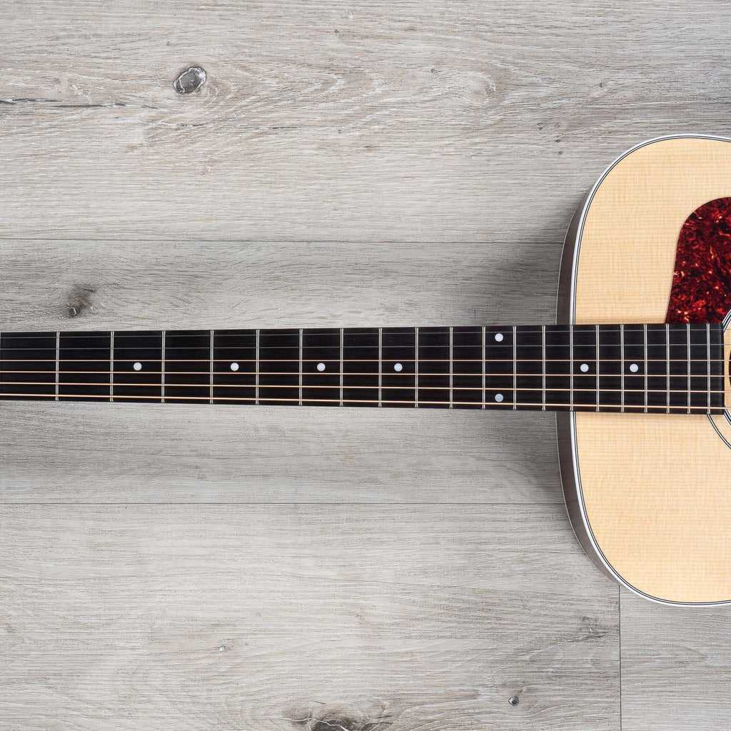 Guild Guitars D-40E Acoustic Electric Guitar, Rosewood Fingerboard, Natural