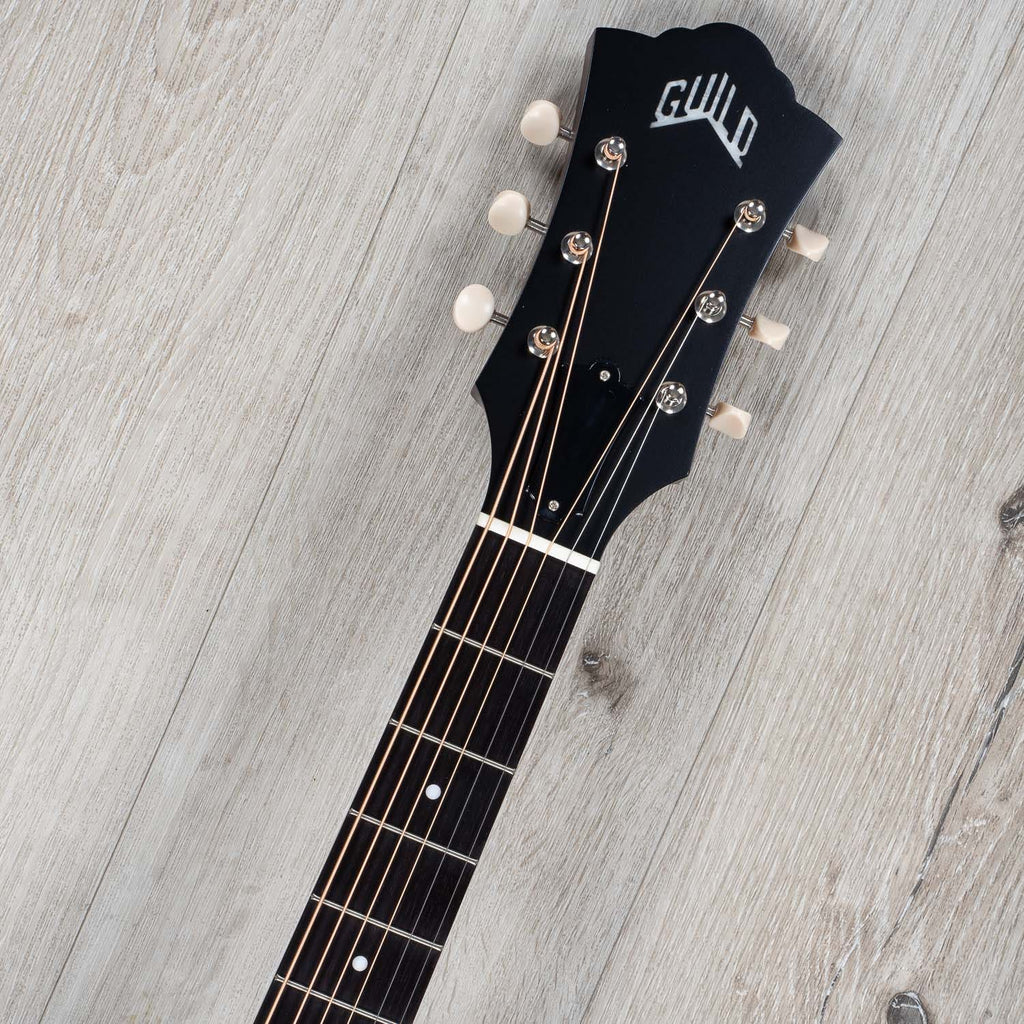 Guild Guitars D-40E Acoustic Electric Guitar, Rosewood Fingerboard, Natural