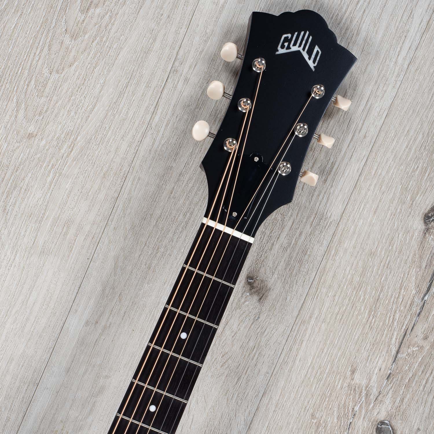 Guild Guitars D-40E Acoustic Electric Guitar, Rosewood Fingerboard, Natural