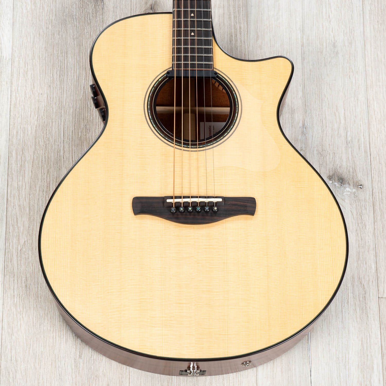 Ibanez AE410 AE Acoustic-Electric Guitar, Macassar Ebony Fingerboard, Solid Sitka Spruce Top