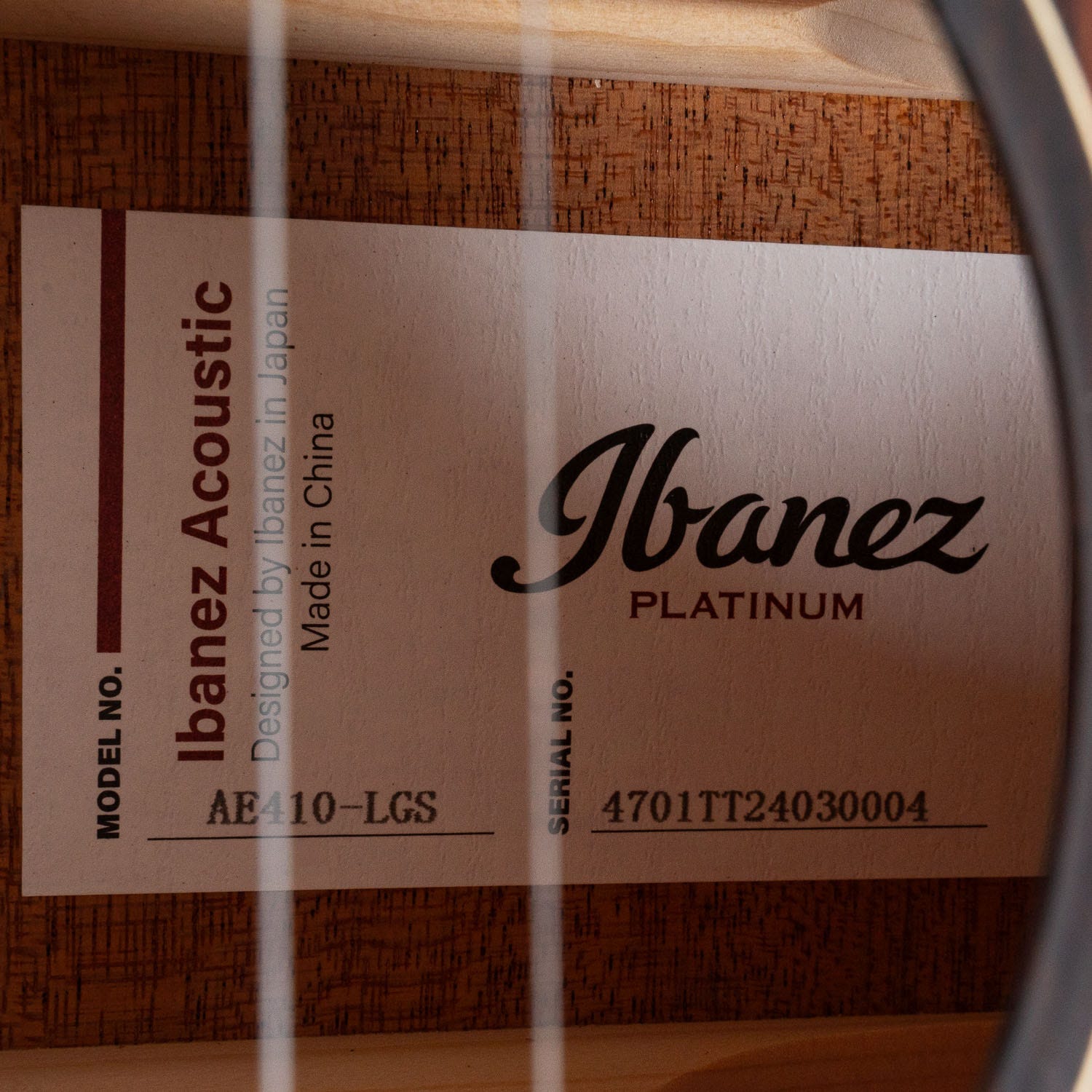 Ibanez AE410 AE Acoustic-Electric Guitar, Macassar Ebony Fingerboard, Solid Sitka Spruce Top