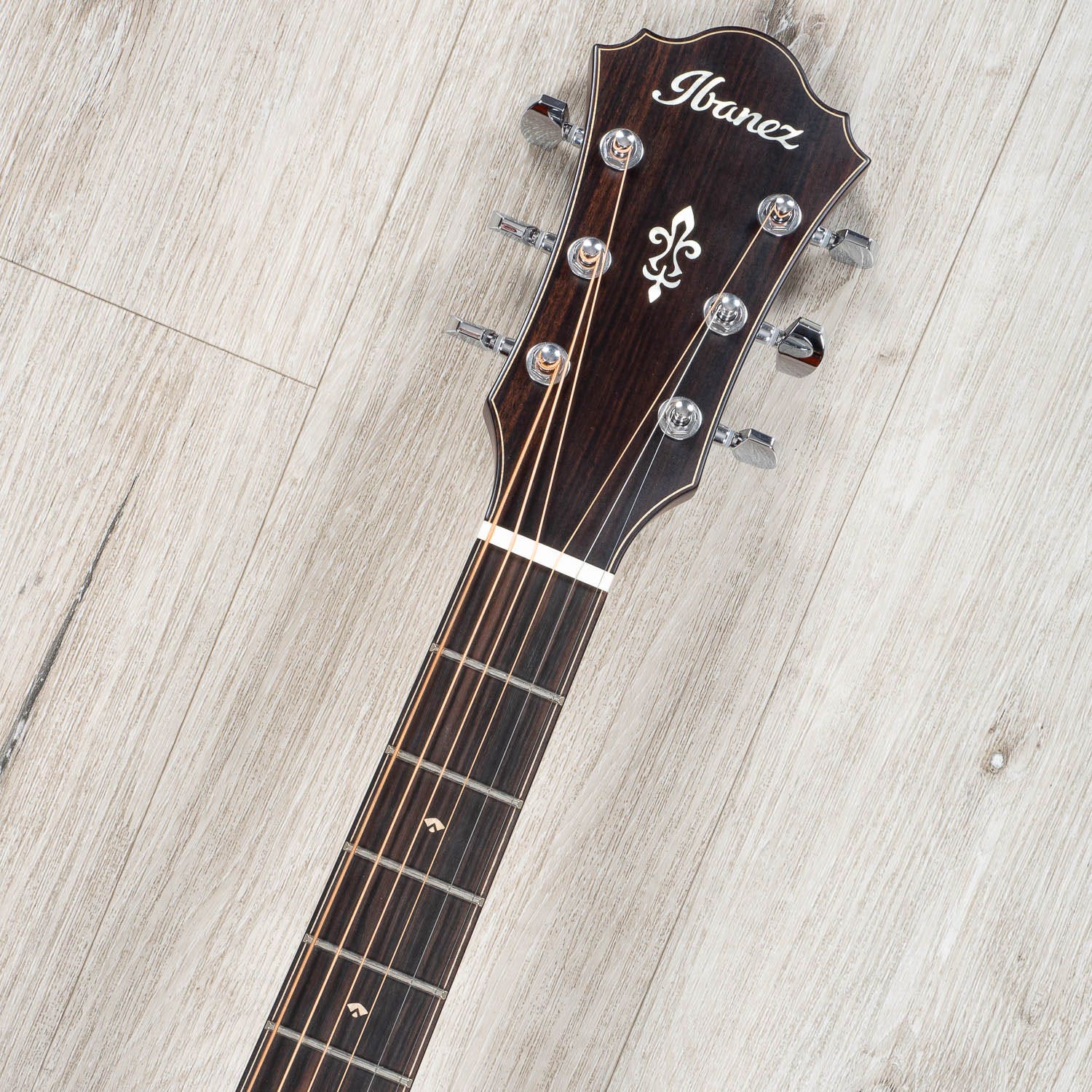 Ibanez AE410 AE Acoustic-Electric Guitar, Macassar Ebony Fingerboard, Solid Sitka Spruce Top