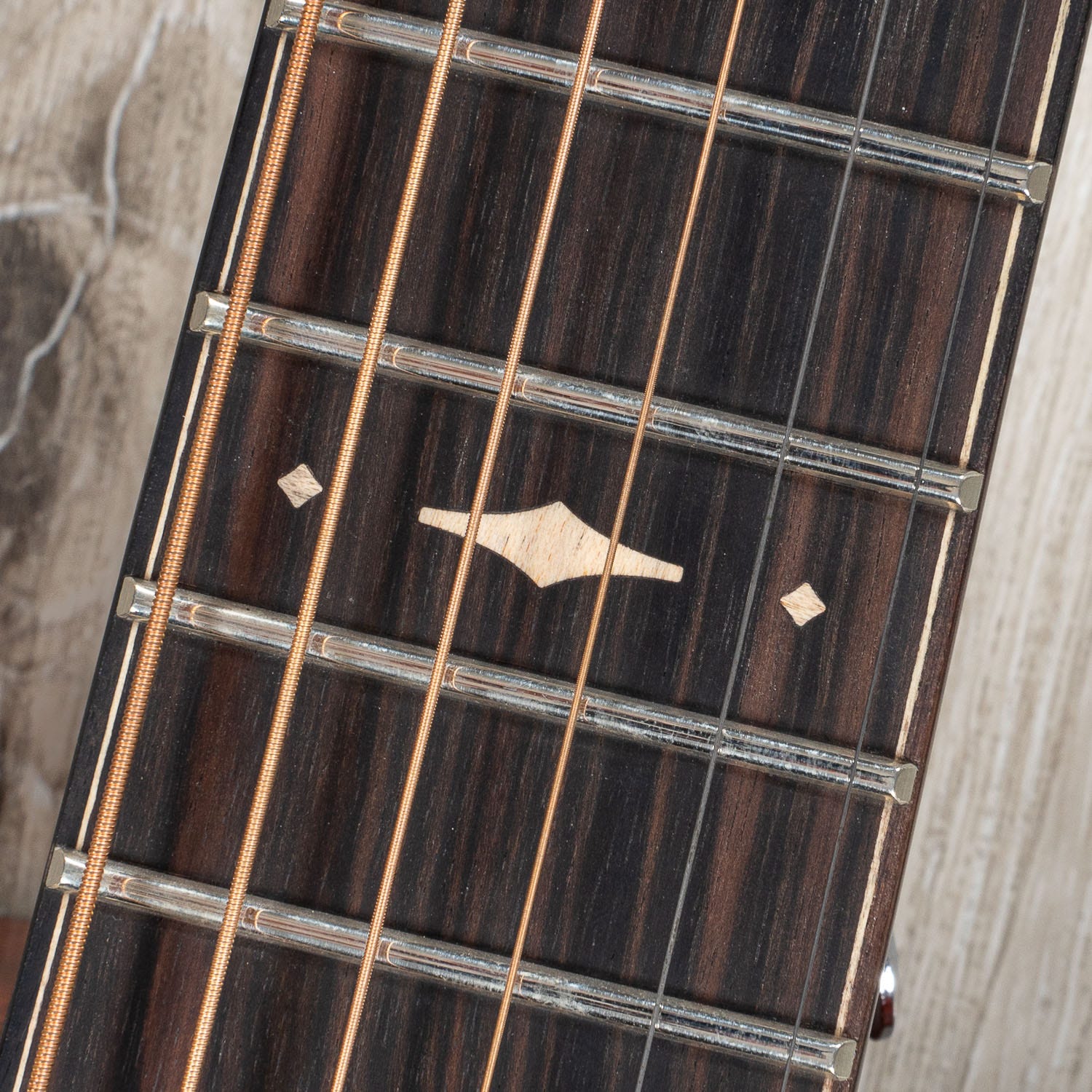 Ibanez AE410 AE Acoustic-Electric Guitar, Macassar Ebony Fingerboard, Solid Sitka Spruce Top