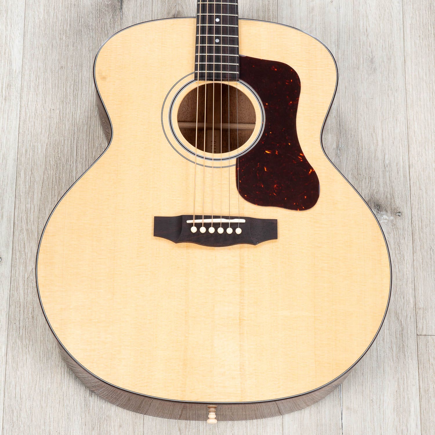 Guild F-40 Standard Jumbo Acoustic Guitar, Rosewood Fretboard, Natural