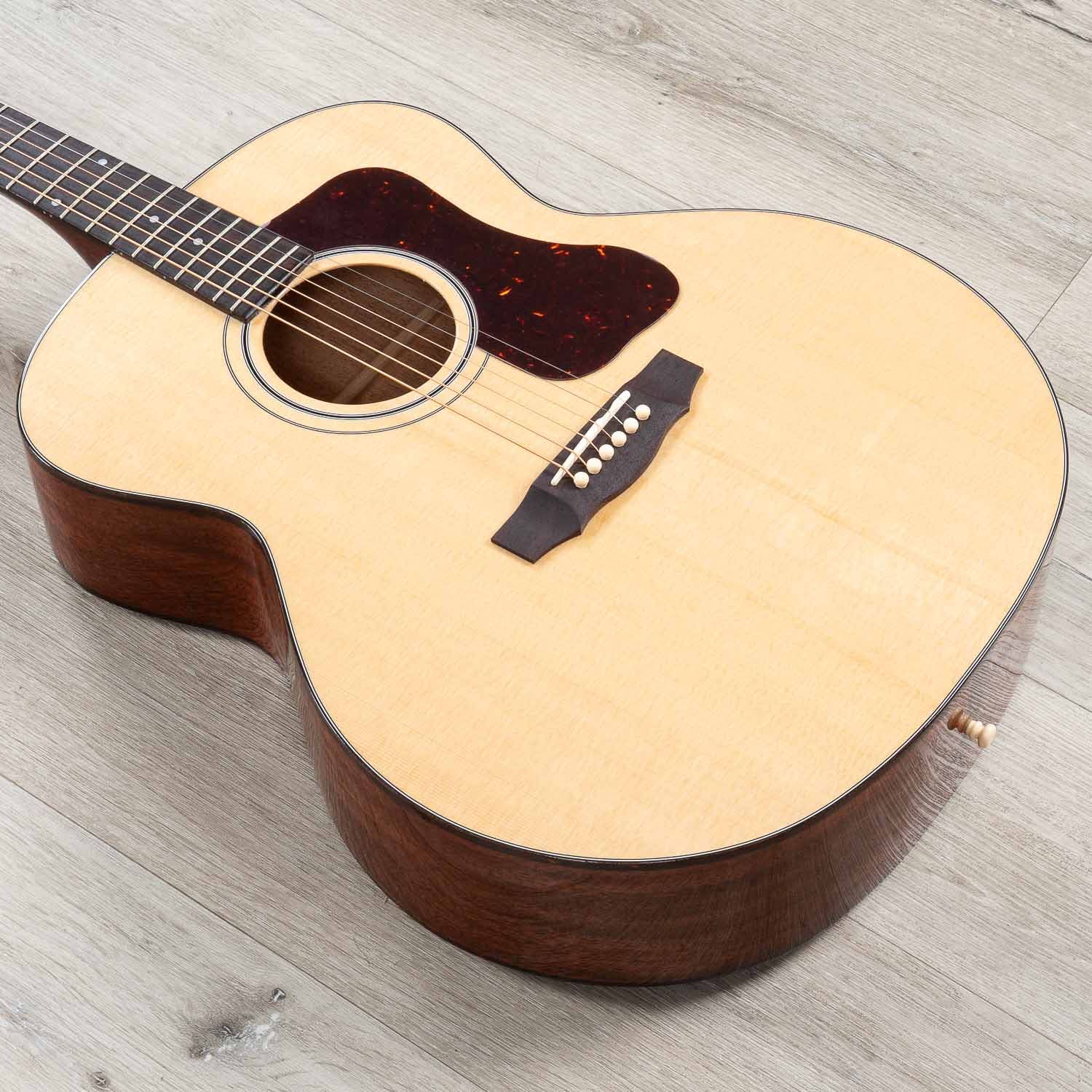 Guild F-40 Standard Jumbo Acoustic Guitar, Rosewood Fretboard, Natural