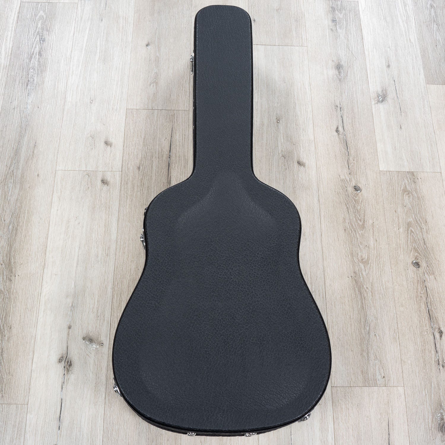 Guild D-40 Standard Dreadnought Acoustic Guitar, Mahogany Back & Sides, Natural Vintage Gloss