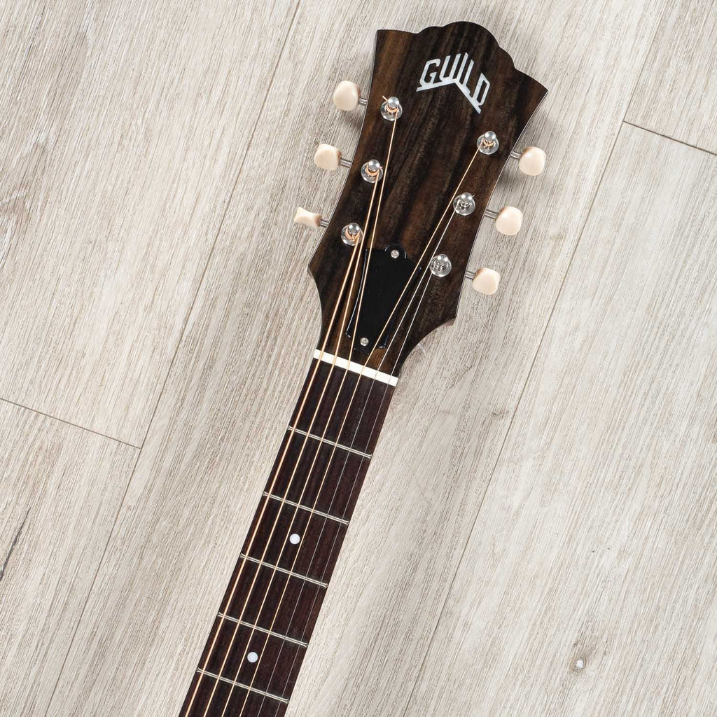 Guild D-40 Standard Dreadnought Acoustic Guitar, Mahogany Back & Sides, Natural Vintage Gloss