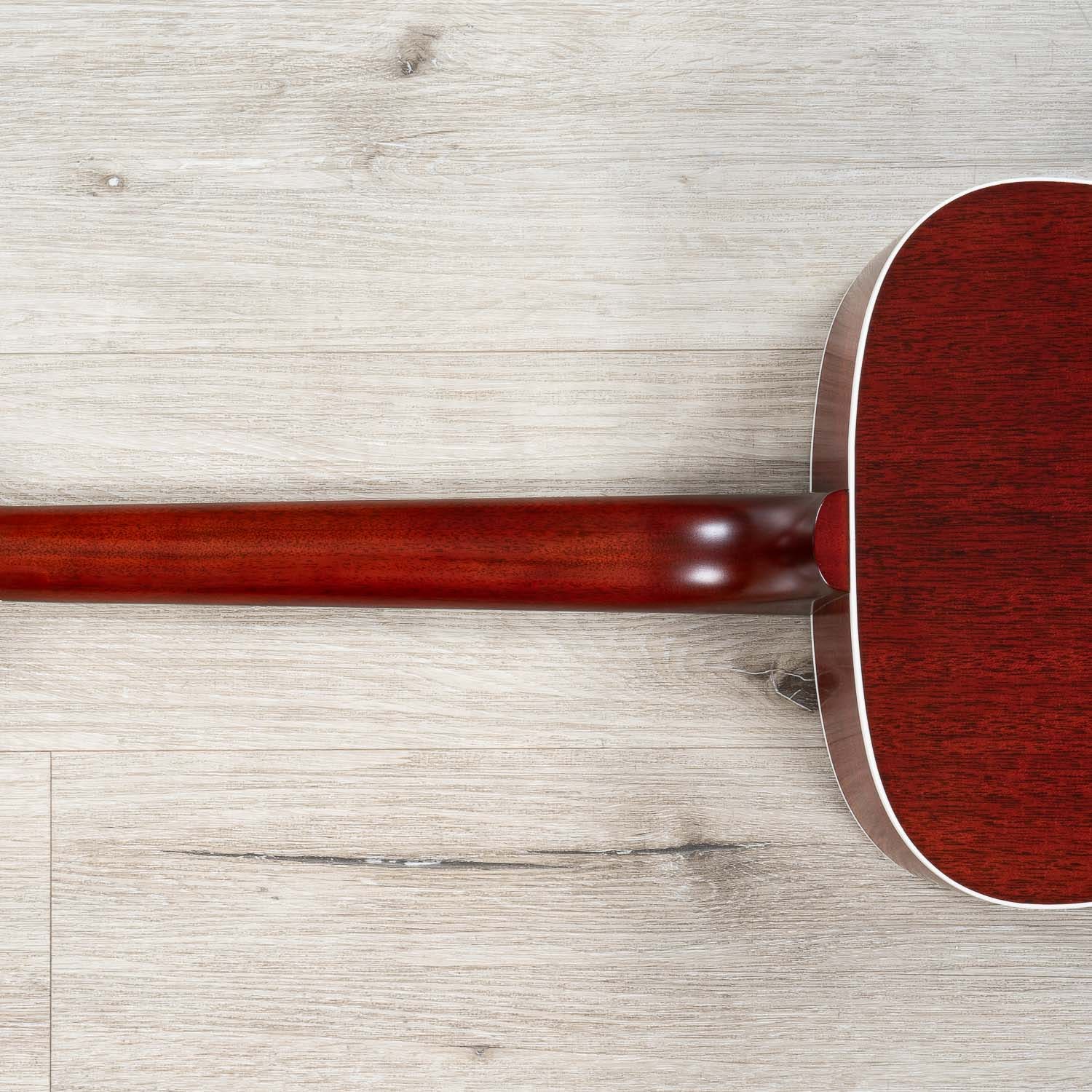Guild D-40 Standard Dreadnought Acoustic Guitar, Mahogany Back & Sides, Natural Vintage Gloss