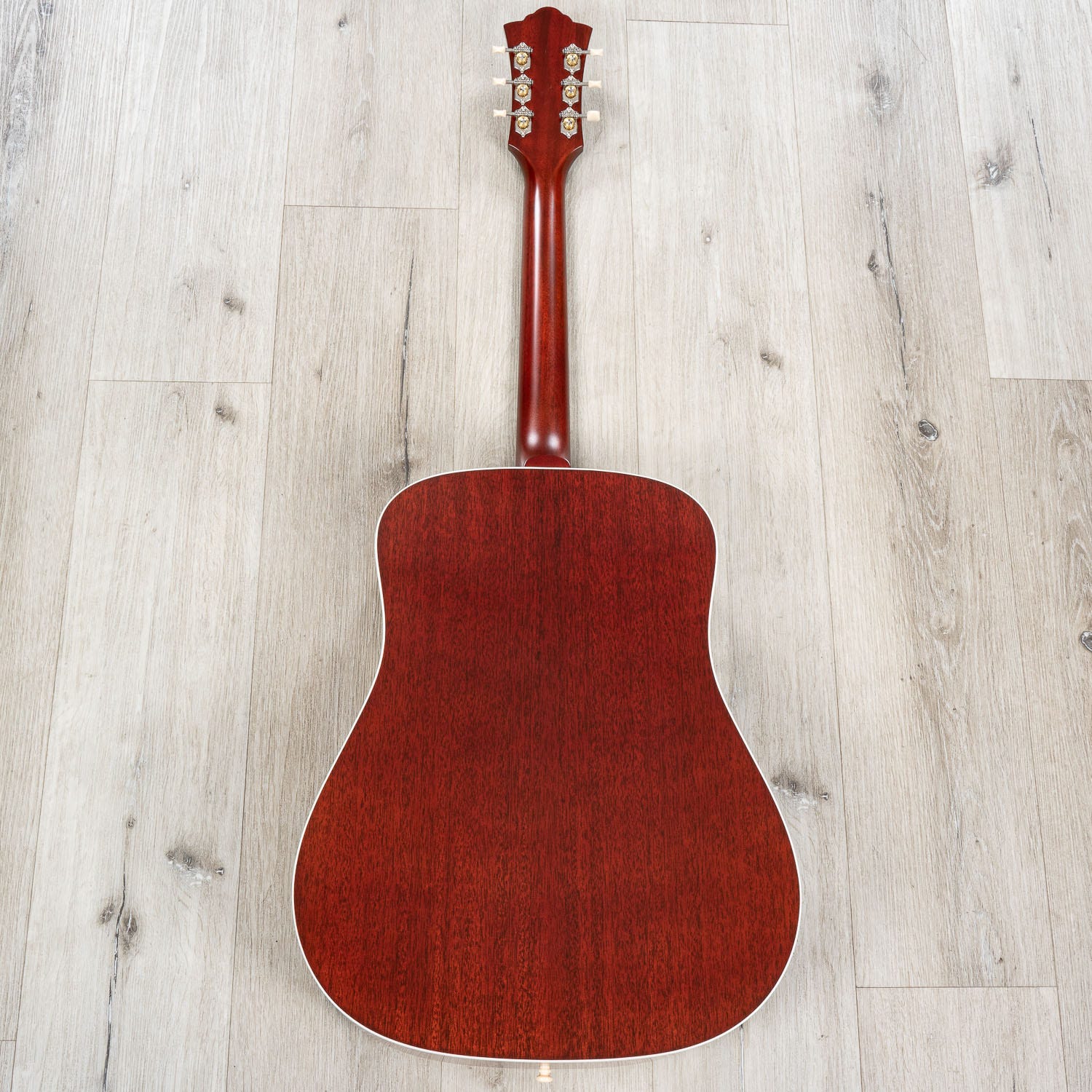 Guild D-40 Standard Dreadnought Acoustic Guitar, Mahogany Back & Sides, Natural Vintage Gloss