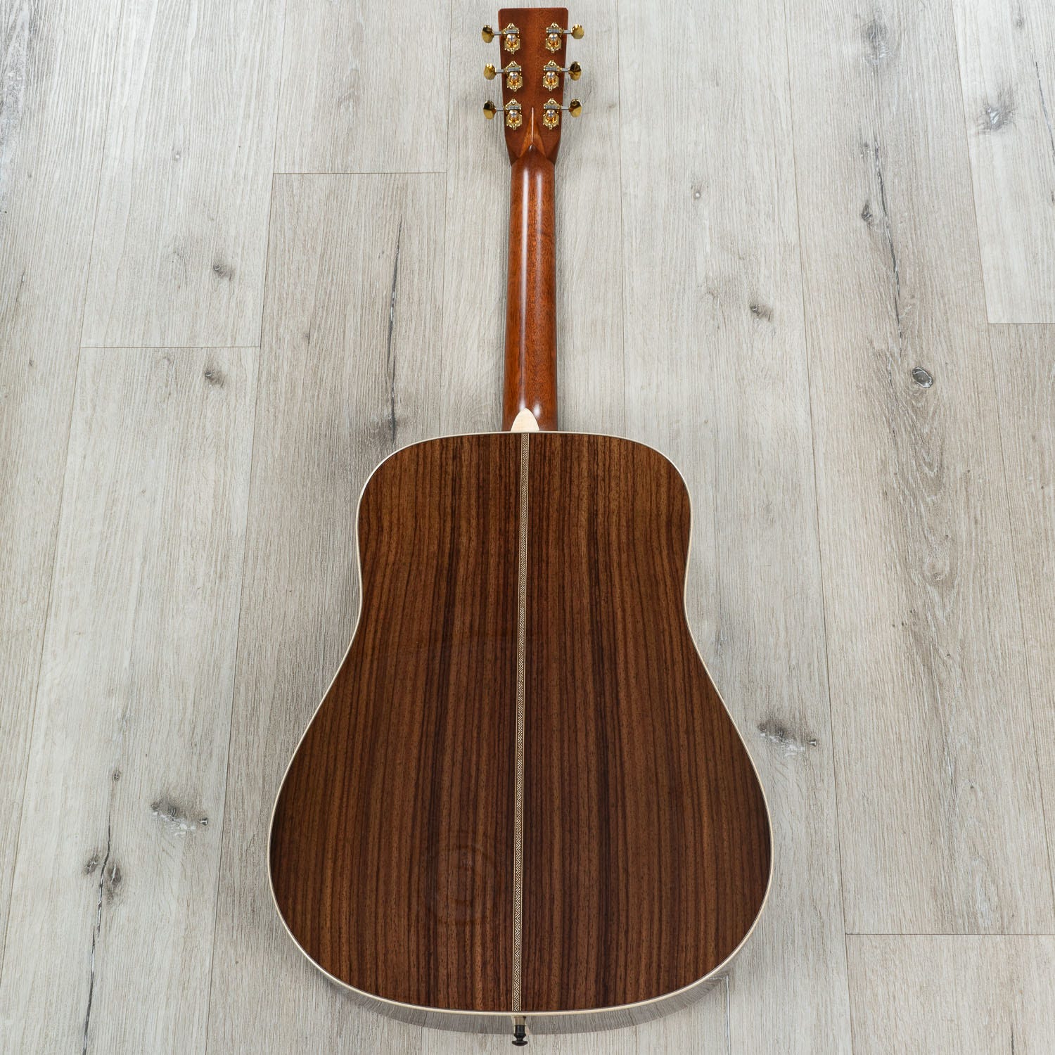 Martin Guitars D-28 Modern Deluxe Acoustic Guitar, Rosewood Back & Sides, Sitka Spruce Top