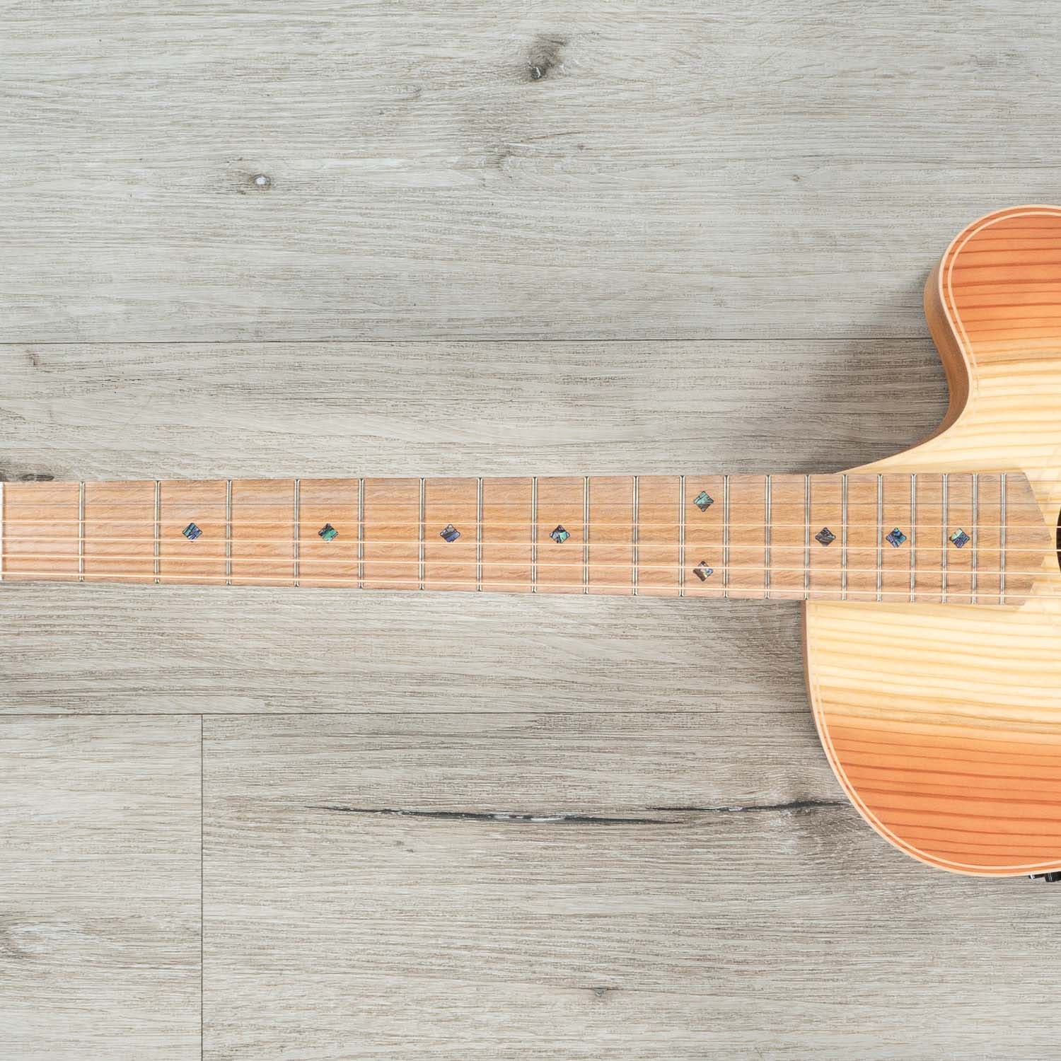 Cole Clark Fat Lady 2 Series FL2EC-RDBL Acoustic-Electric Guitar, Redwood Top, Hard Case