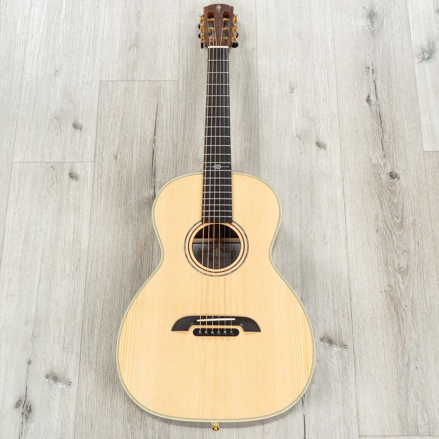 Alvarez Yairi Masterworks PYM70 Acoustic Parlor Guitar, Solid AAA Sitka Spruce Top
