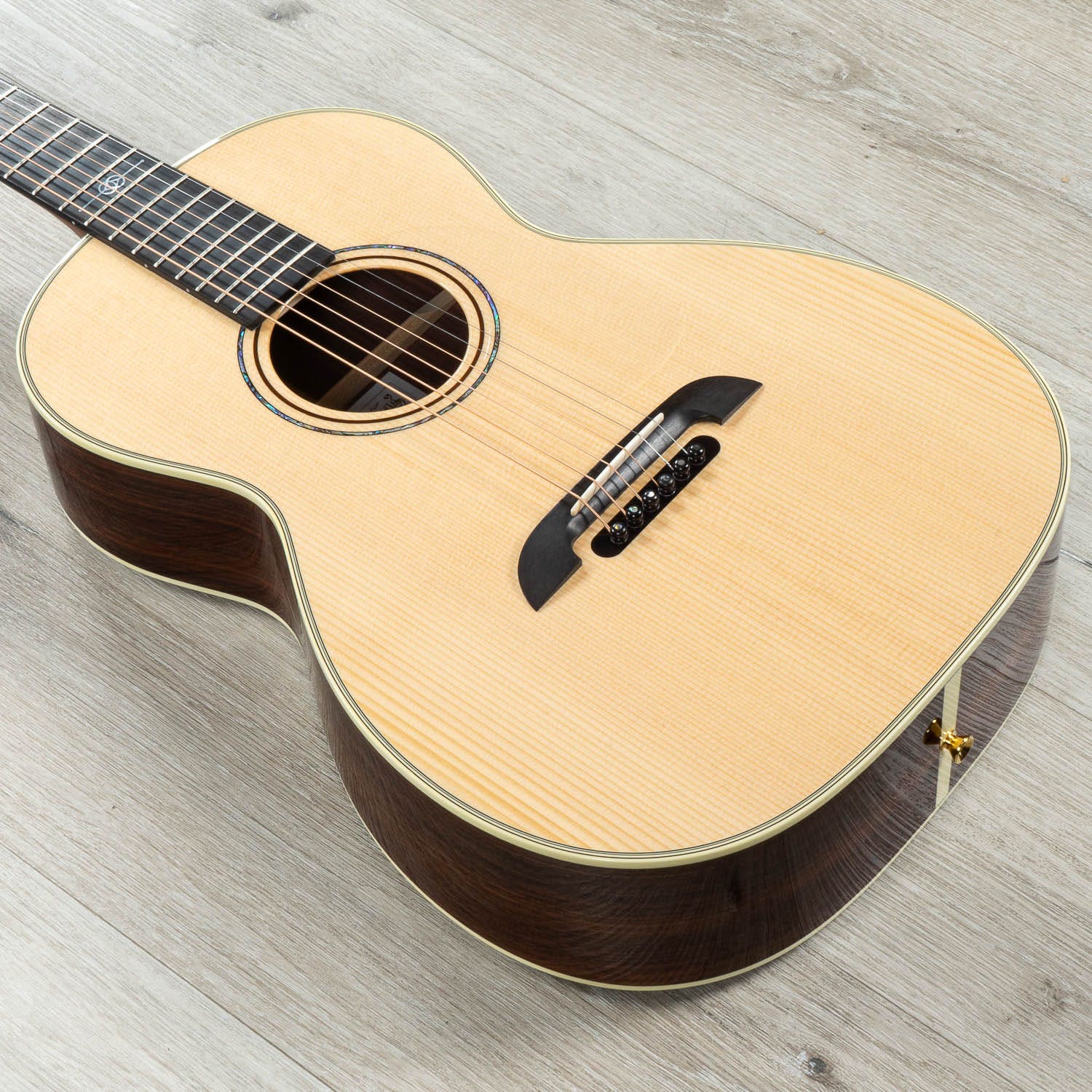 Alvarez Yairi Masterworks PYM70 Acoustic Parlor Guitar, Solid AAA Sitka Spruce Top