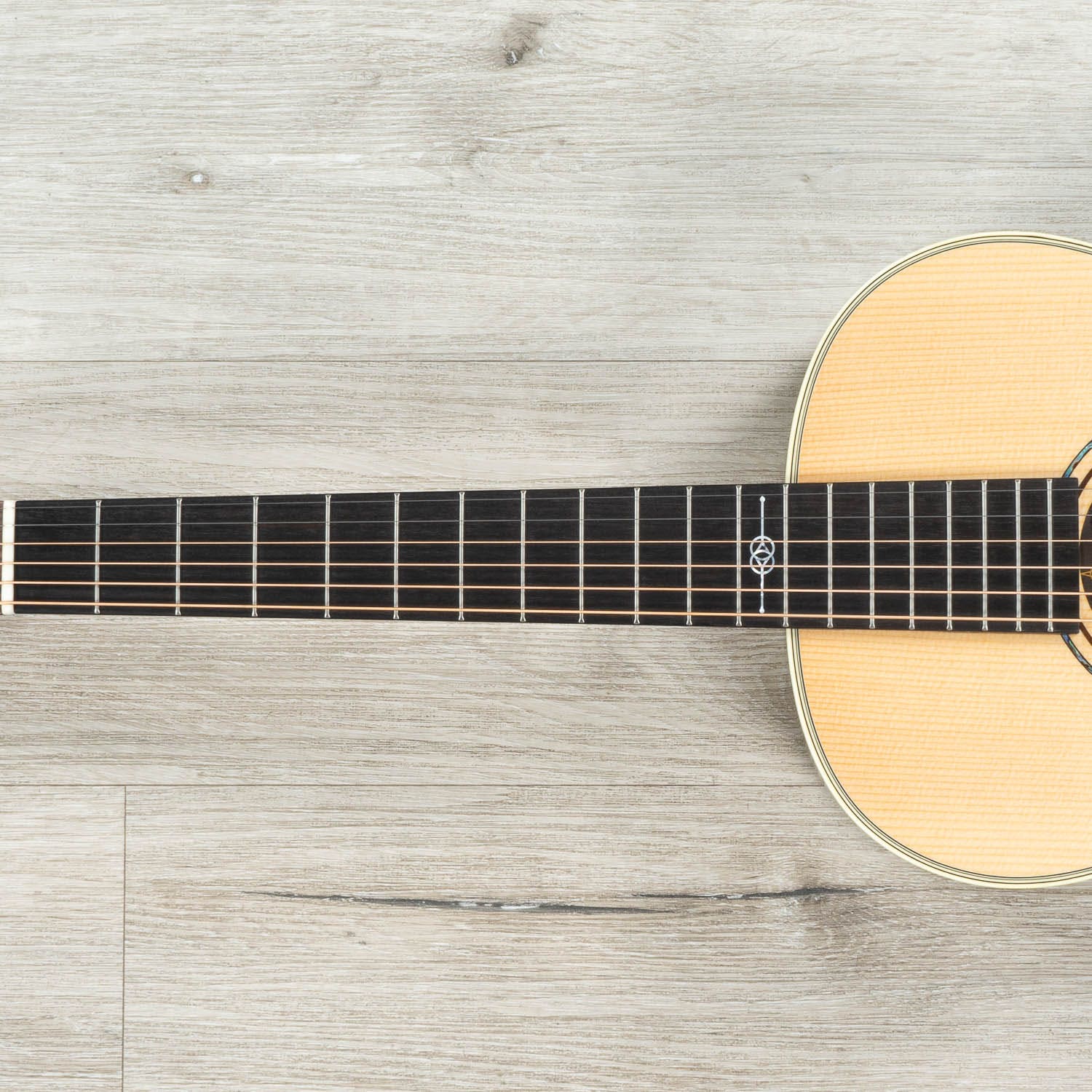 Alvarez Yairi Masterworks PYM70 Acoustic Parlor Guitar, Solid AAA Sitka Spruce Top