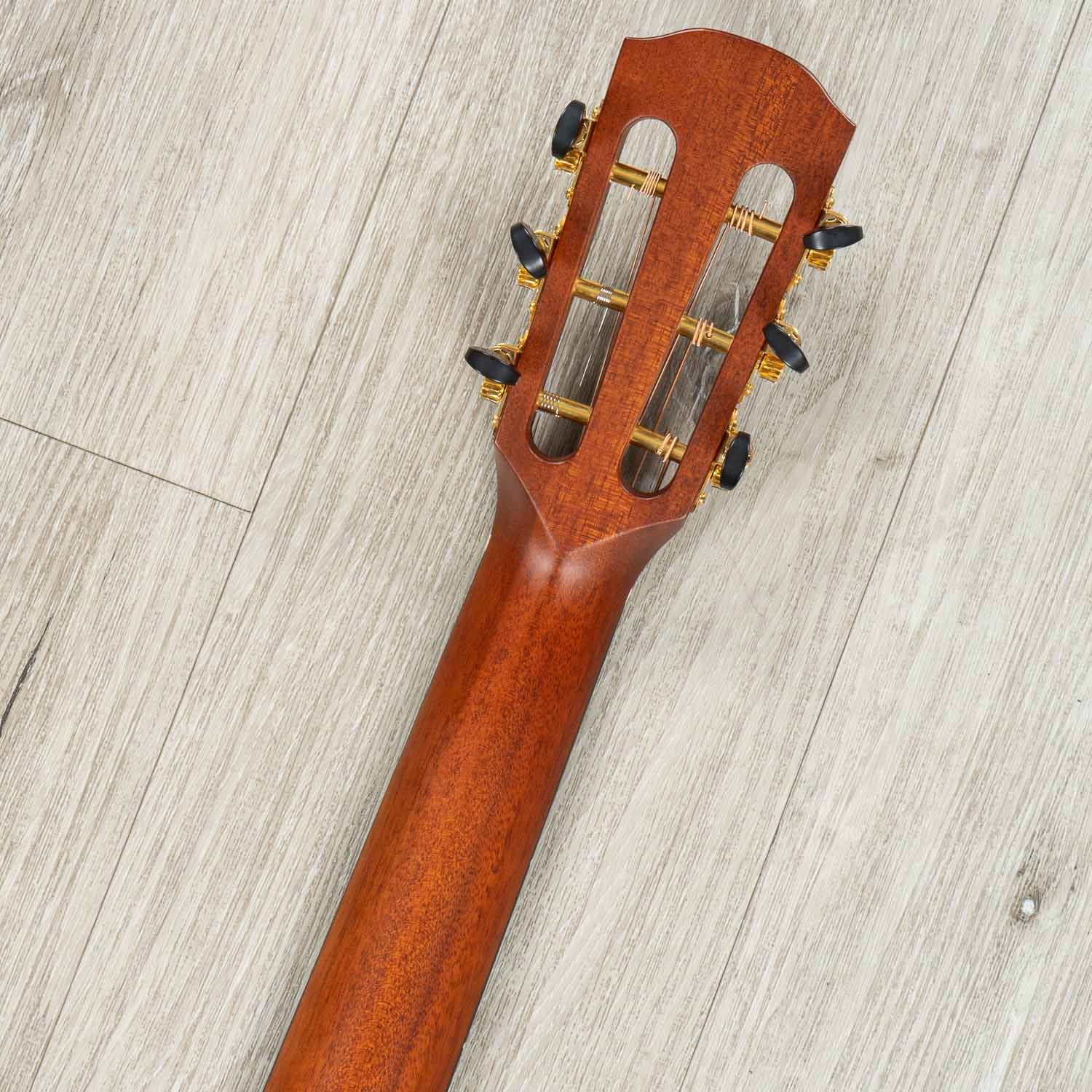 Alvarez Yairi Masterworks PYM70 Acoustic Parlor Guitar, Solid AAA Sitka Spruce Top