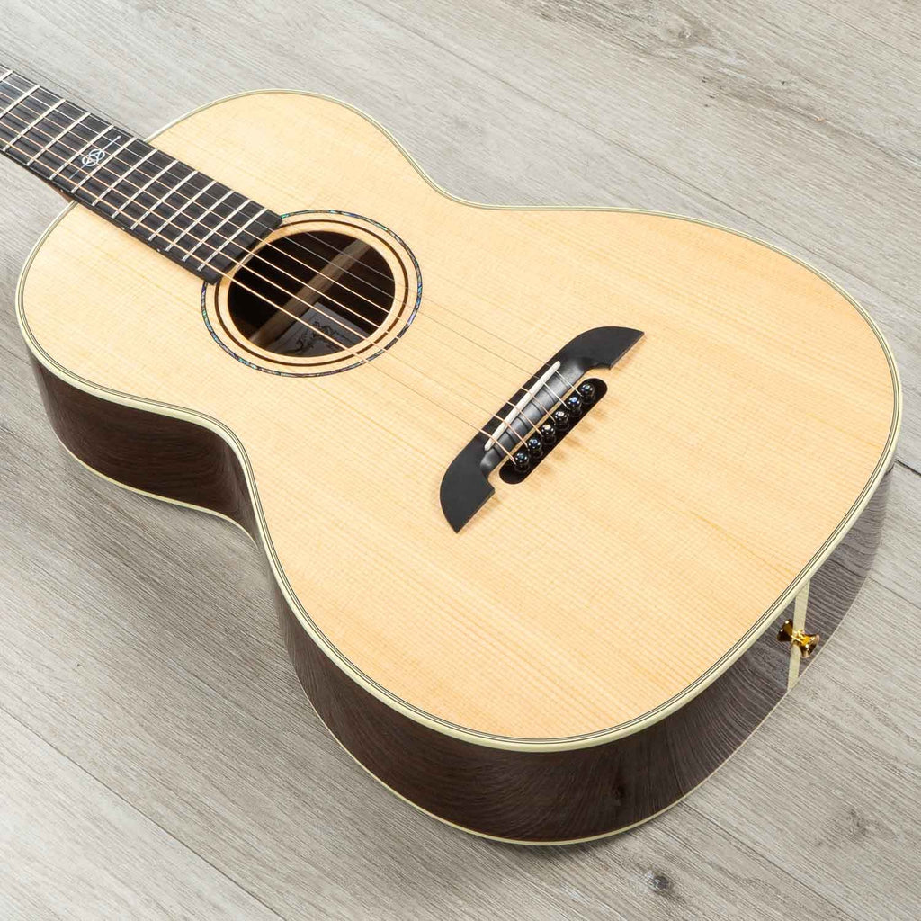 Alvarez Yairi Masterworks PYM70 Parlor Acoustic Guitar, Solid AAA Sitka Spruce