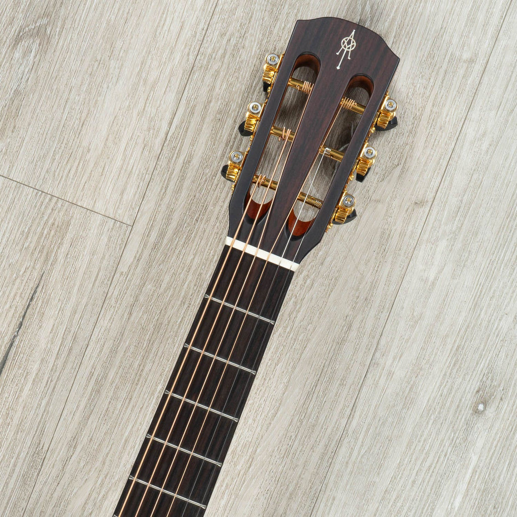 Alvarez Yairi Masterworks PYM70 Parlor Acoustic Guitar, Solid AAA Sitka Spruce