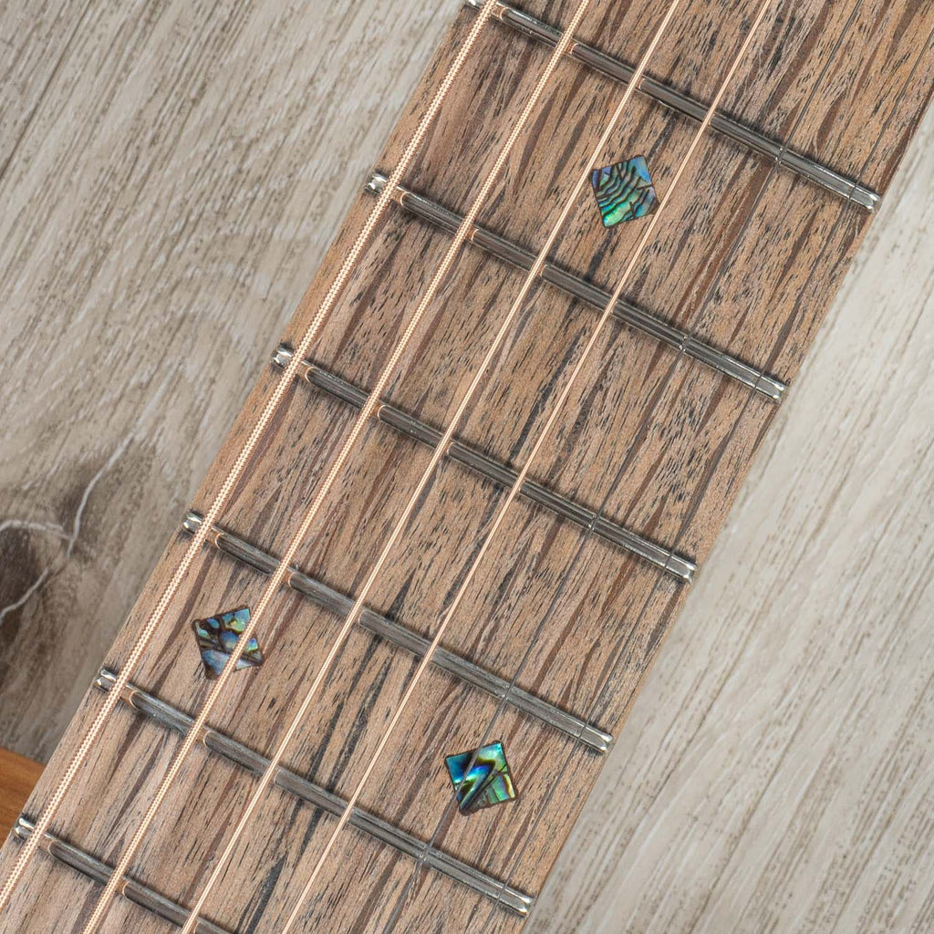 Cole Clark Angel 2 Series Auditorium AN2EC-RDBL Acoustic-Electric Guitar, Redwood Top, Cutaway
