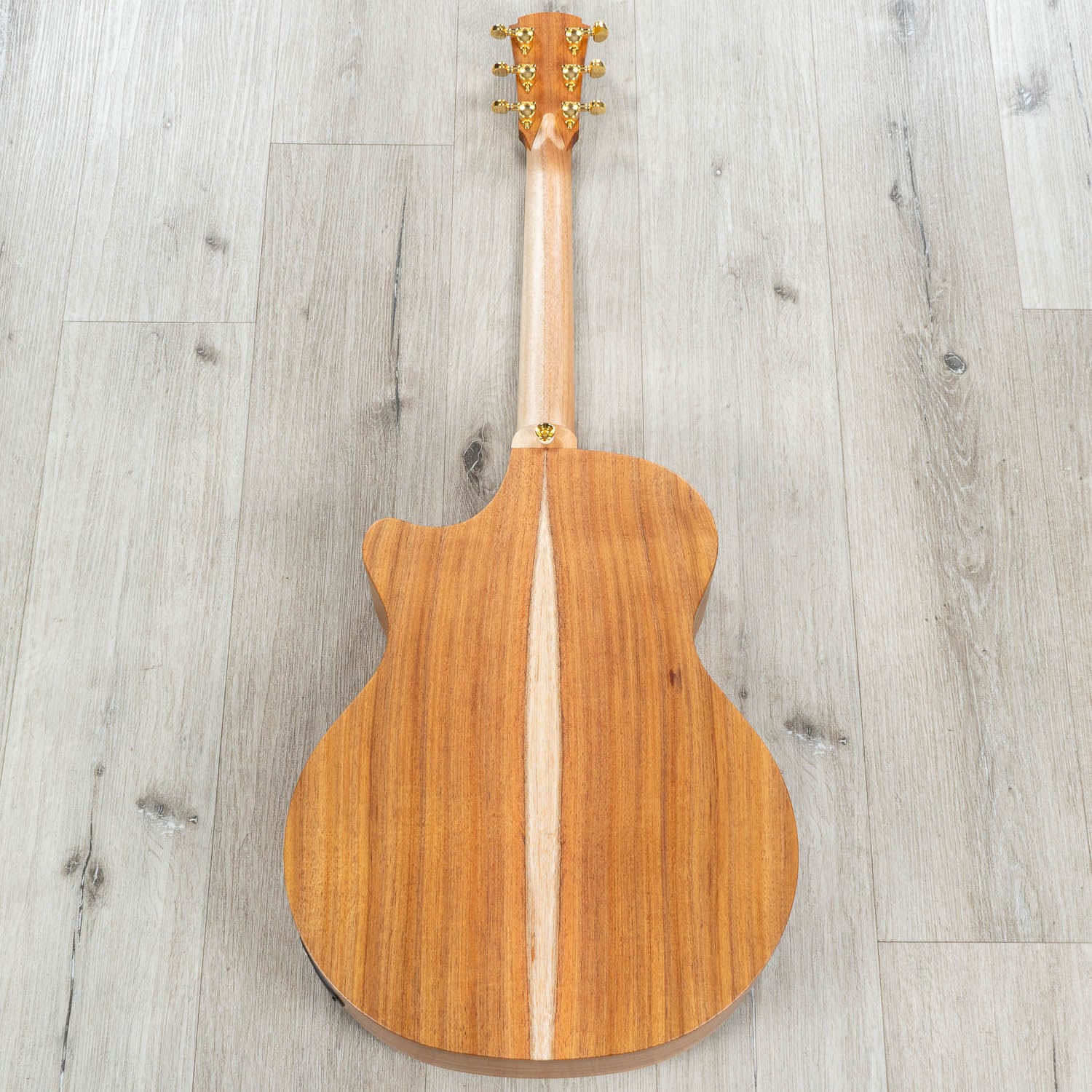 Cole Clark Angel 2 Series Auditorium AN2EC-RDBL Acoustic-Electric Guitar, Redwood Top, Cutaway