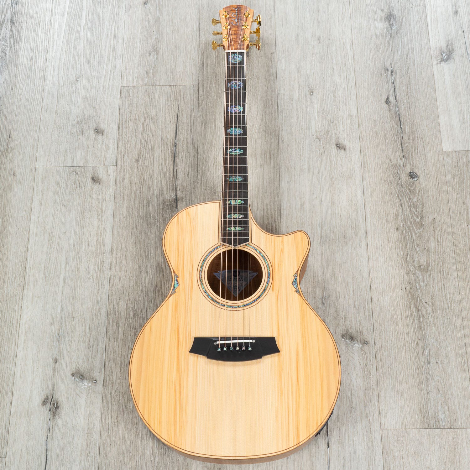 Cole Clark AN Grand Auditorium AN3EC-BB Acoustic-Electric Guitar, Blackwood Back & Sides, Bunya Top