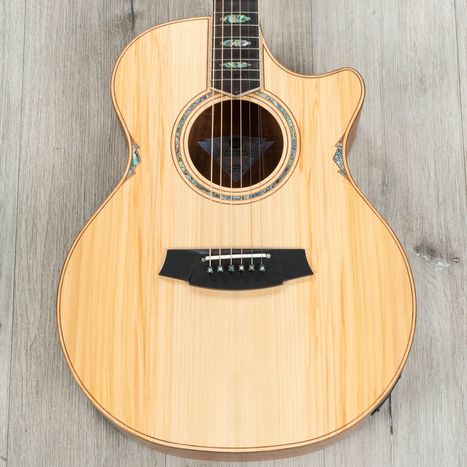 Cole Clark AN Grand Auditorium AN3EC-BB Acoustic-Electric Guitar, Blackwood Back & Sides, Bunya Top