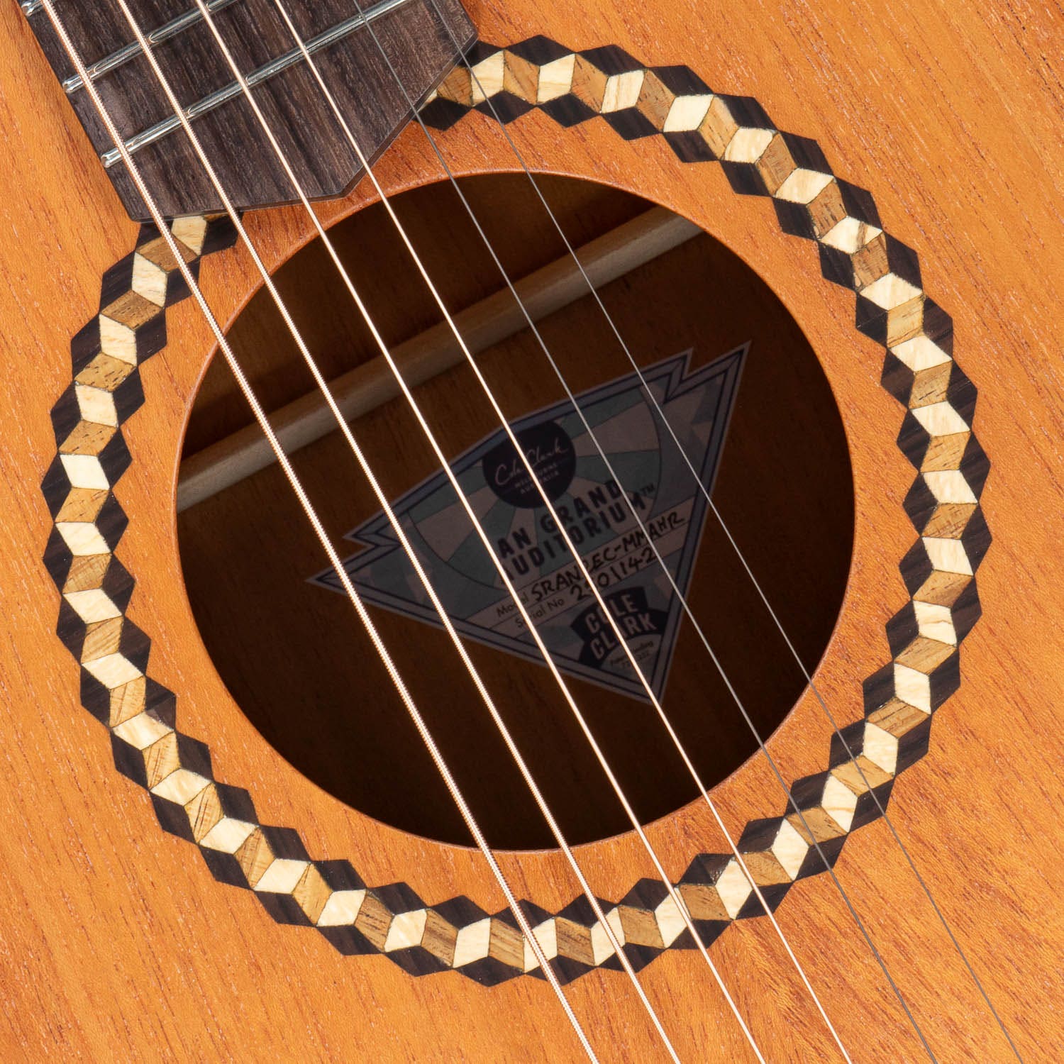 Cole Clark SRAN Grand Auditorium SRAN2EC-MMAH-R Acoustic-Electric Guitar, Mahogany Top, Back & Sides