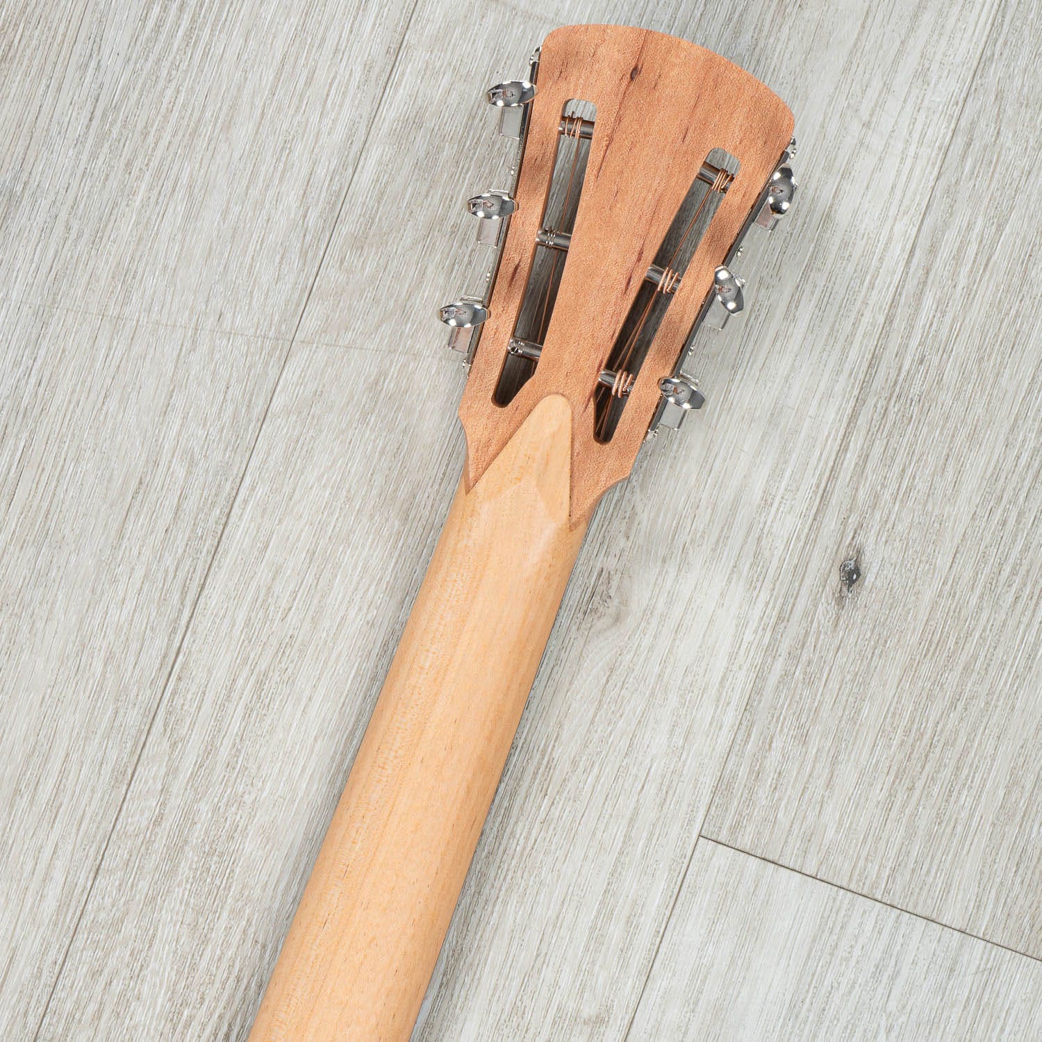 Cole Clark SRAN Grand Auditorium SRAN2EC-MMAH-R Acoustic-Electric Guitar, Mahogany Top, Back & Sides