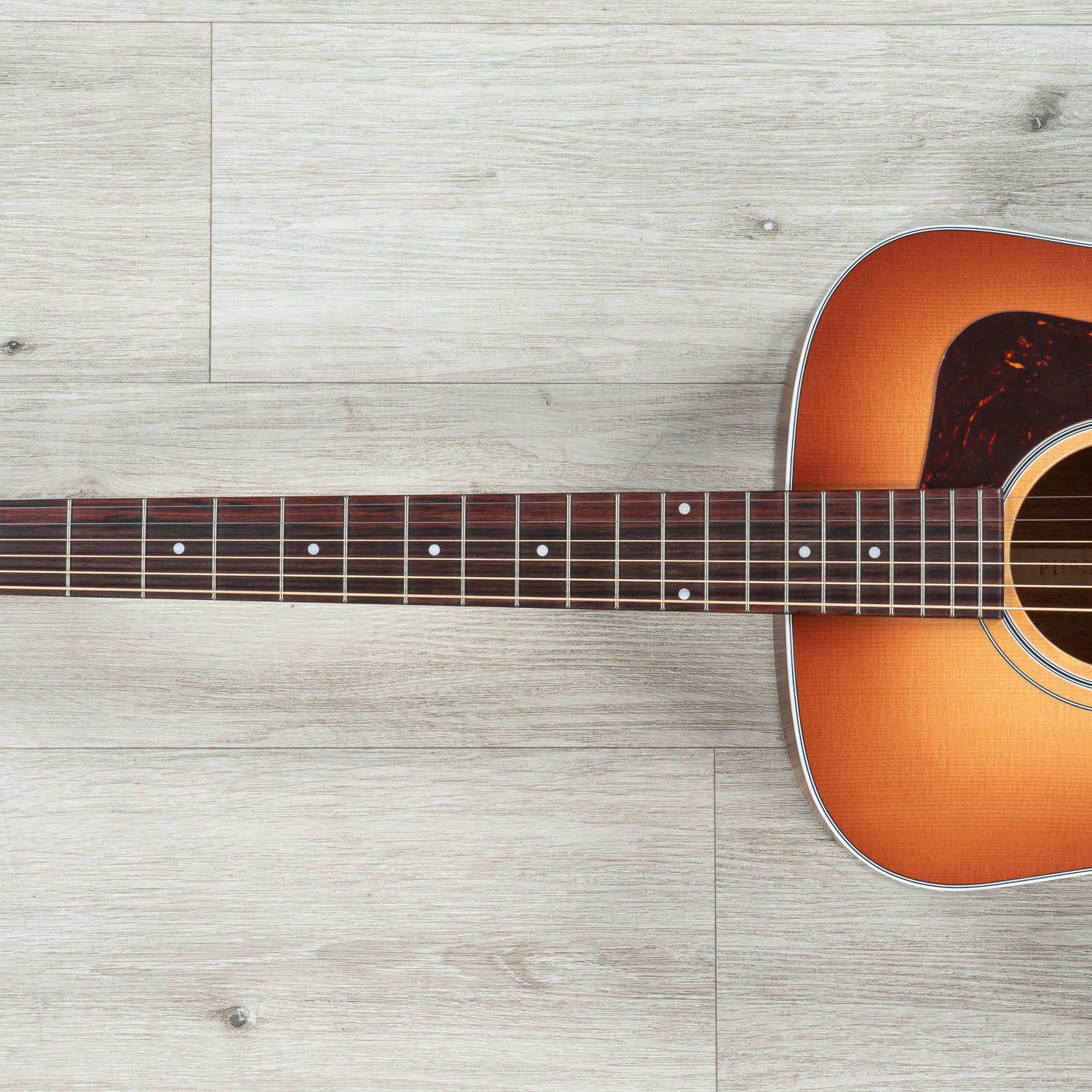 Guild D-40 Standard Dreadnought Acoustic Guitar, Rosewood Fretboard, Pacific Sunset Burst