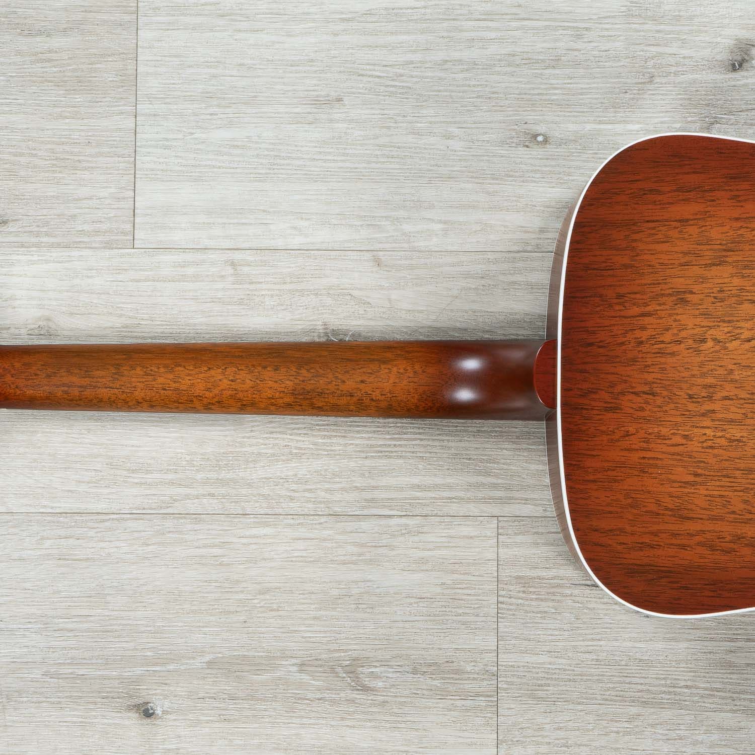 Guild D-40 Standard Dreadnought Acoustic Guitar, Rosewood Fretboard, Pacific Sunset Burst