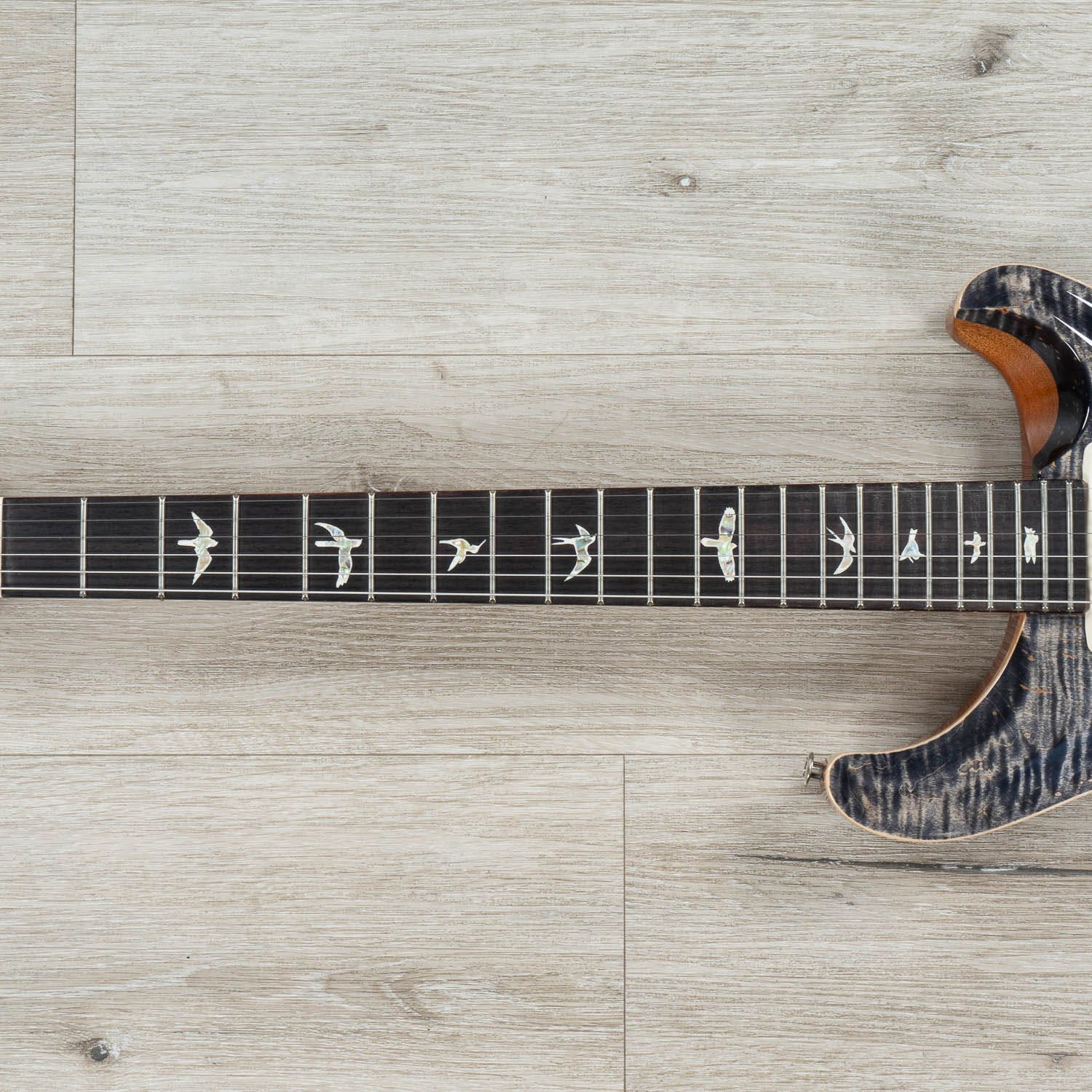 PRS Paul Reed Smith Modern Eagle V Guitar, Rosewood Fretboard, Wing Tuners, Charcoal