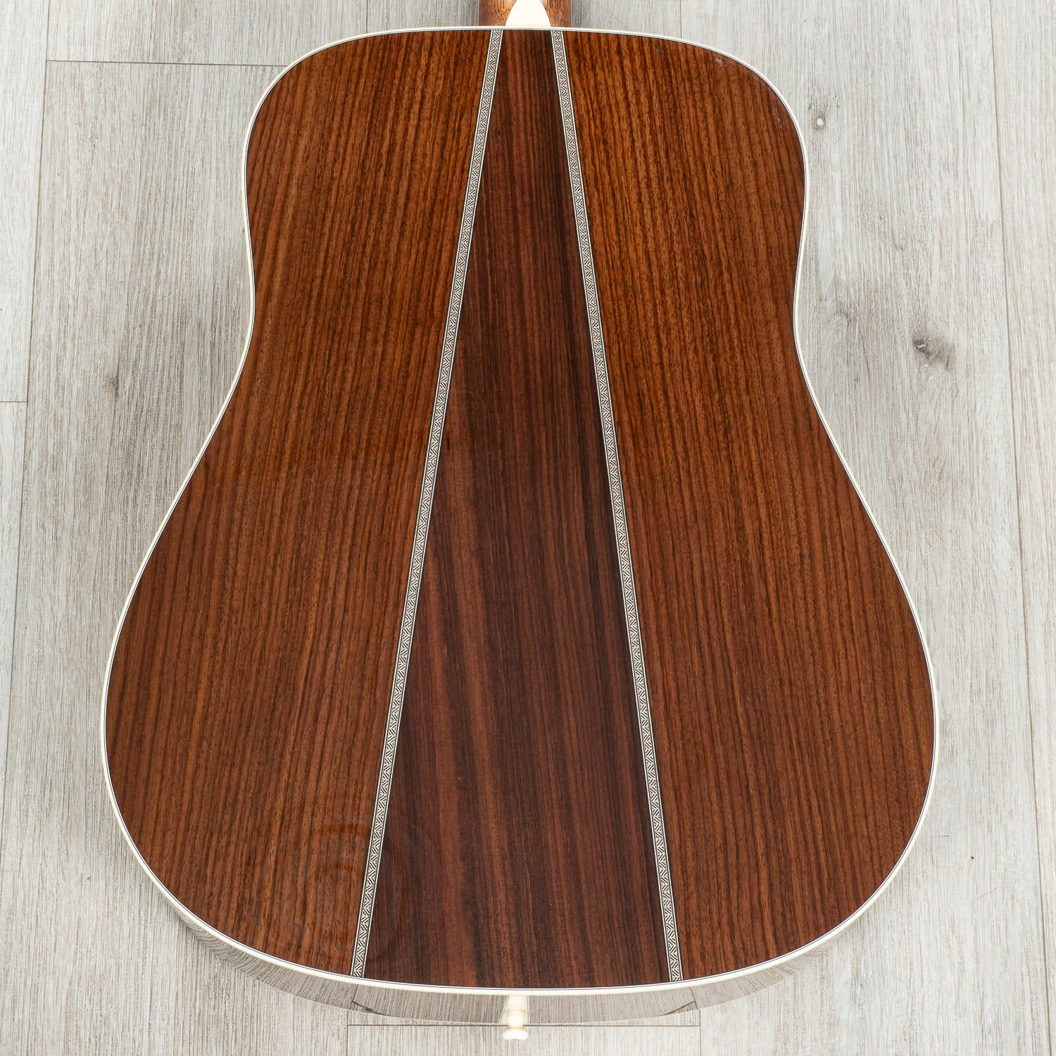 Martin Standard Series HD-35 Dreadnought Acoustic Guitar, Rosewood Back & Sides, Spruce Aging Toner