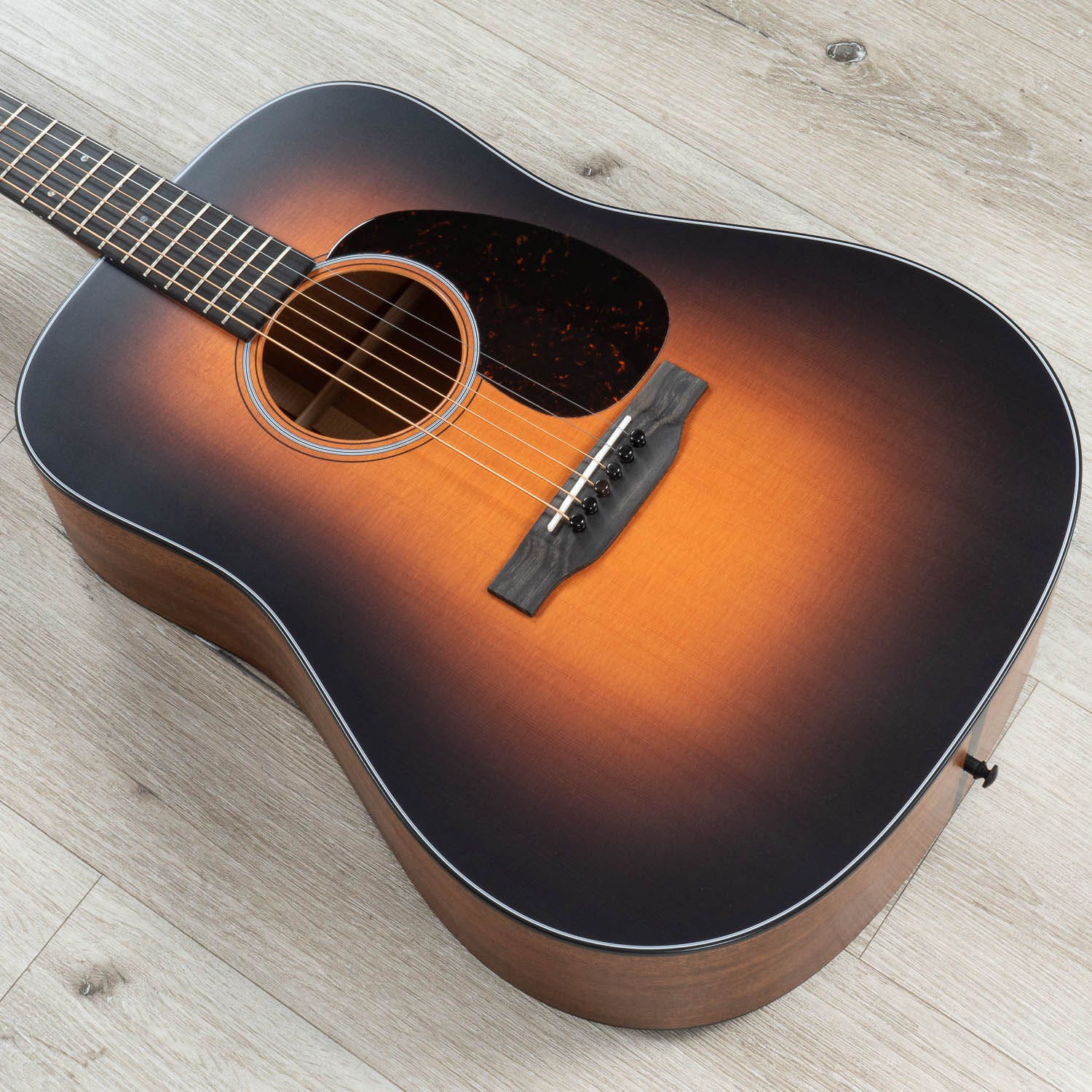 Martin Standard Series D-18 Dreadnought Acoustic Guitar, Mahogany & Spruce, Satin 1935 Sunburst