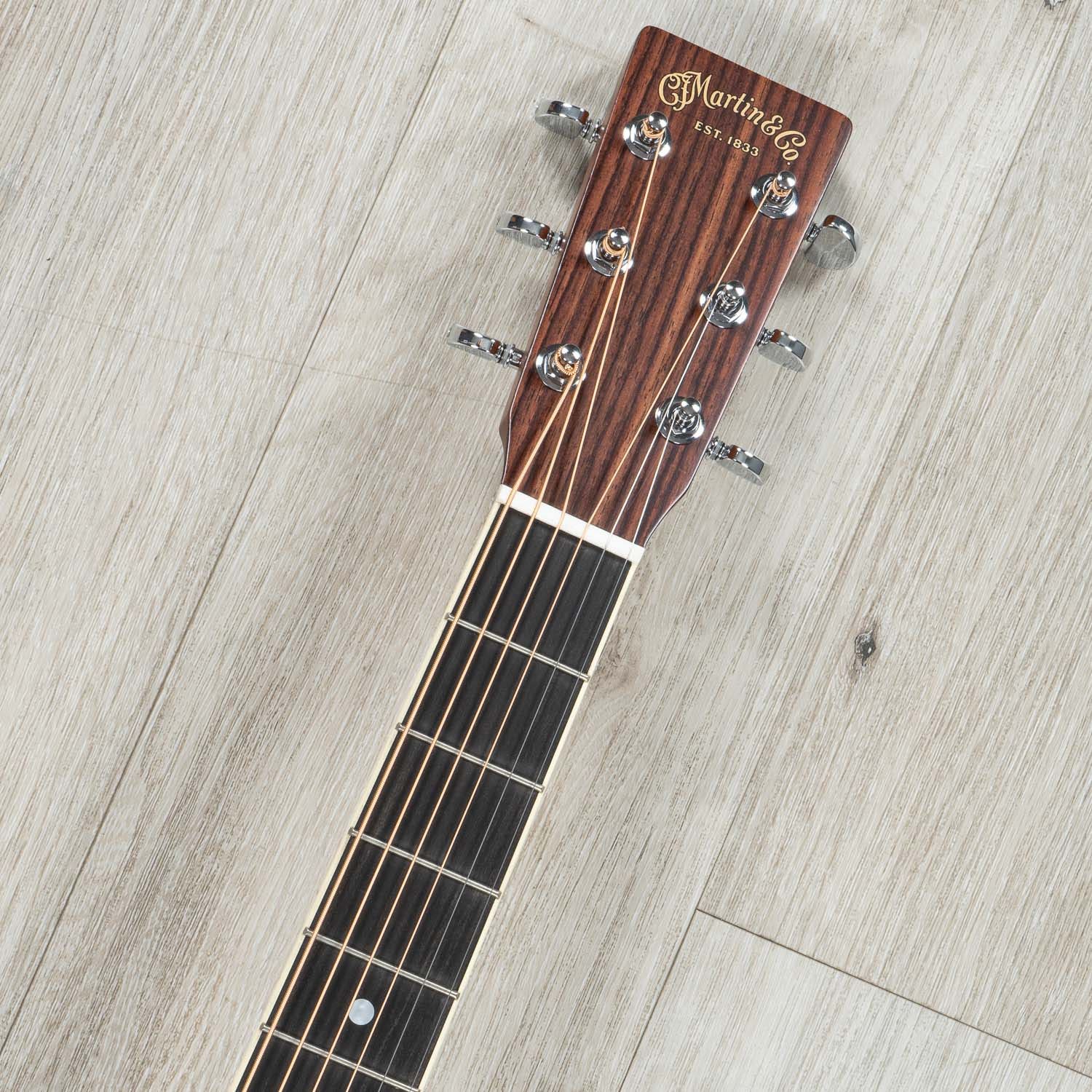 Martin Standard Series D-35 Dreadnought Acoustic Guitar, Rosewood Back & Sides, Spruce Aging Toner