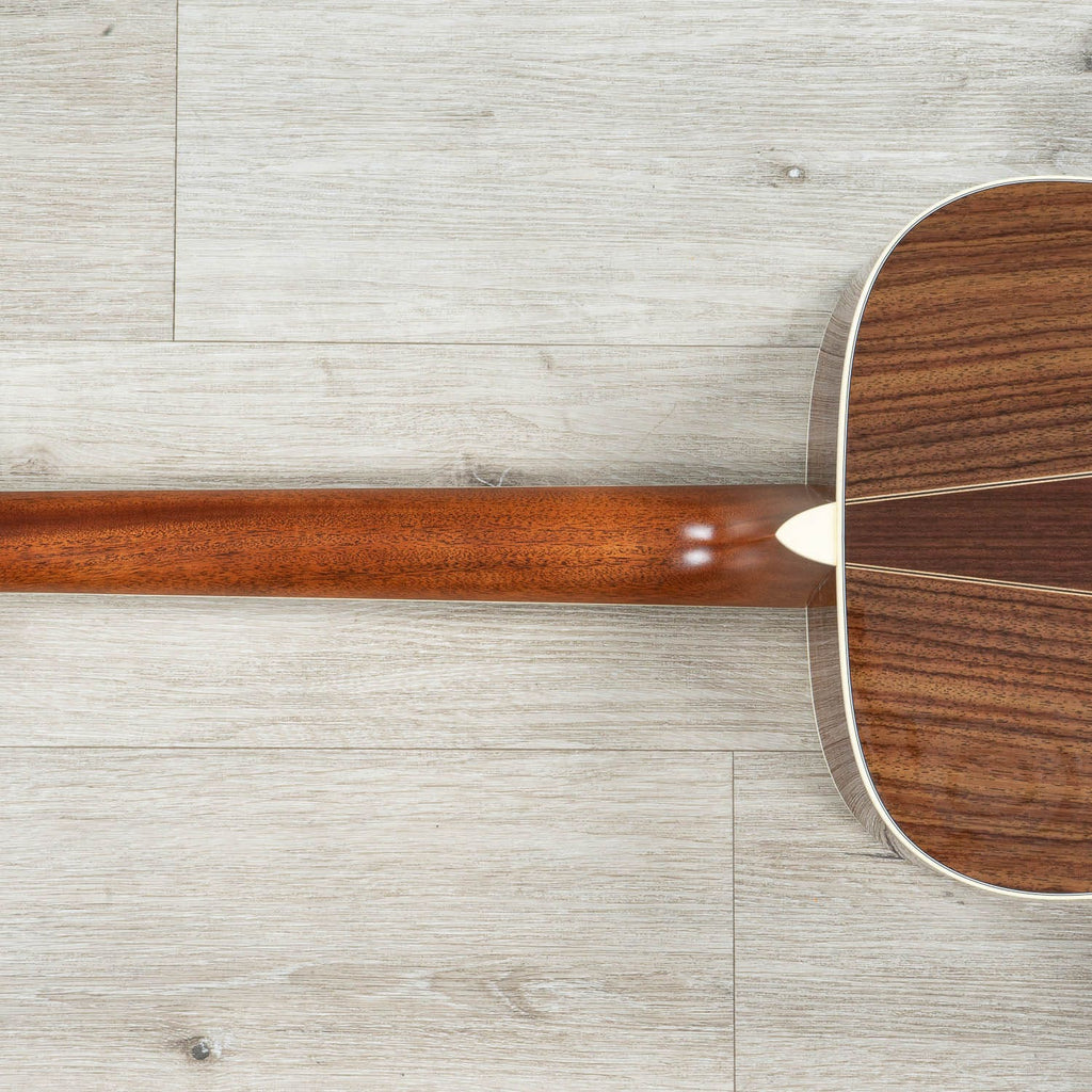 Martin Standard Series D-35 Dreadnought Acoustic Guitar, Rosewood Back & Sides, Spruce Aging Toner