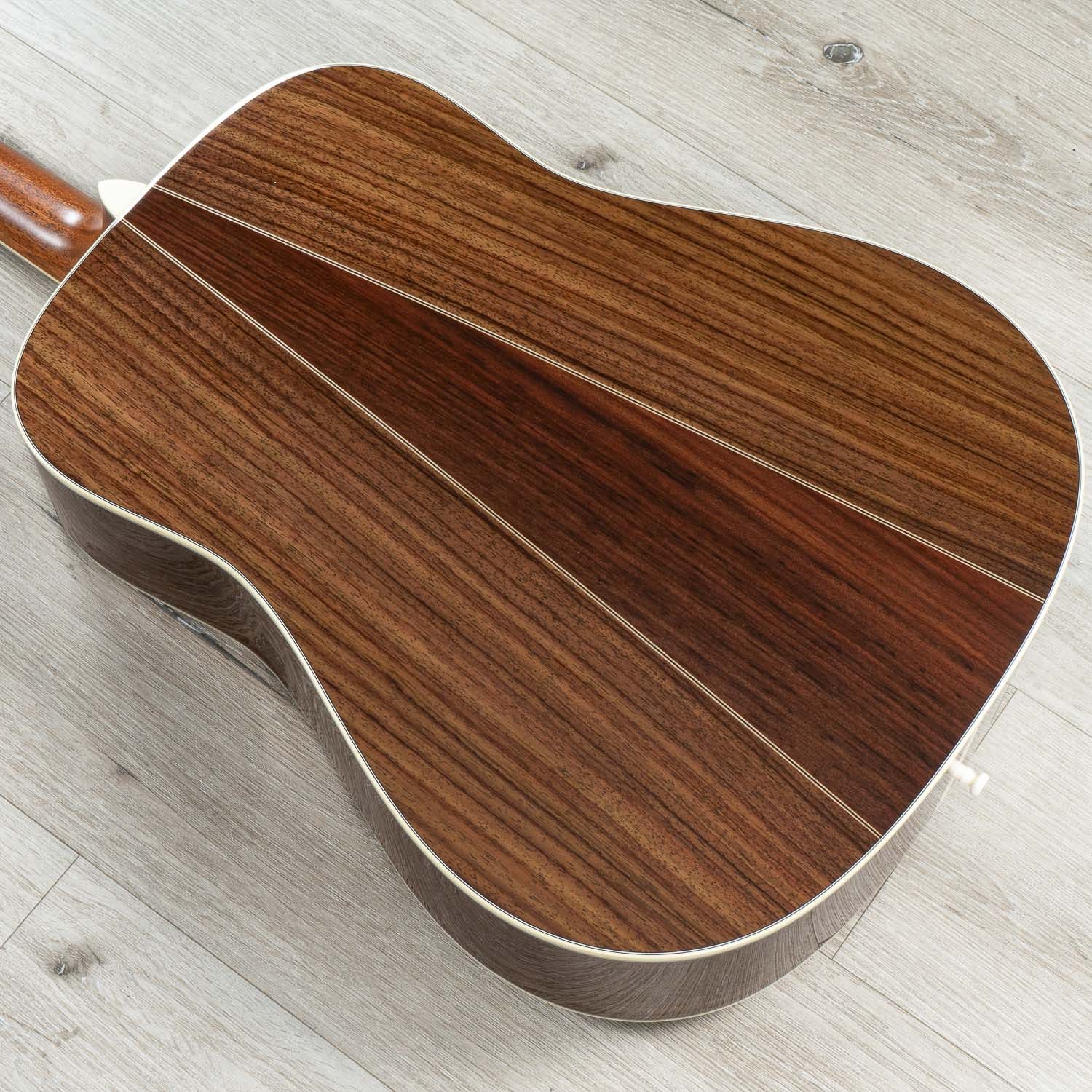 Martin Standard Series D-35 Dreadnought Acoustic Guitar, Rosewood Back & Sides, Spruce Aging Toner