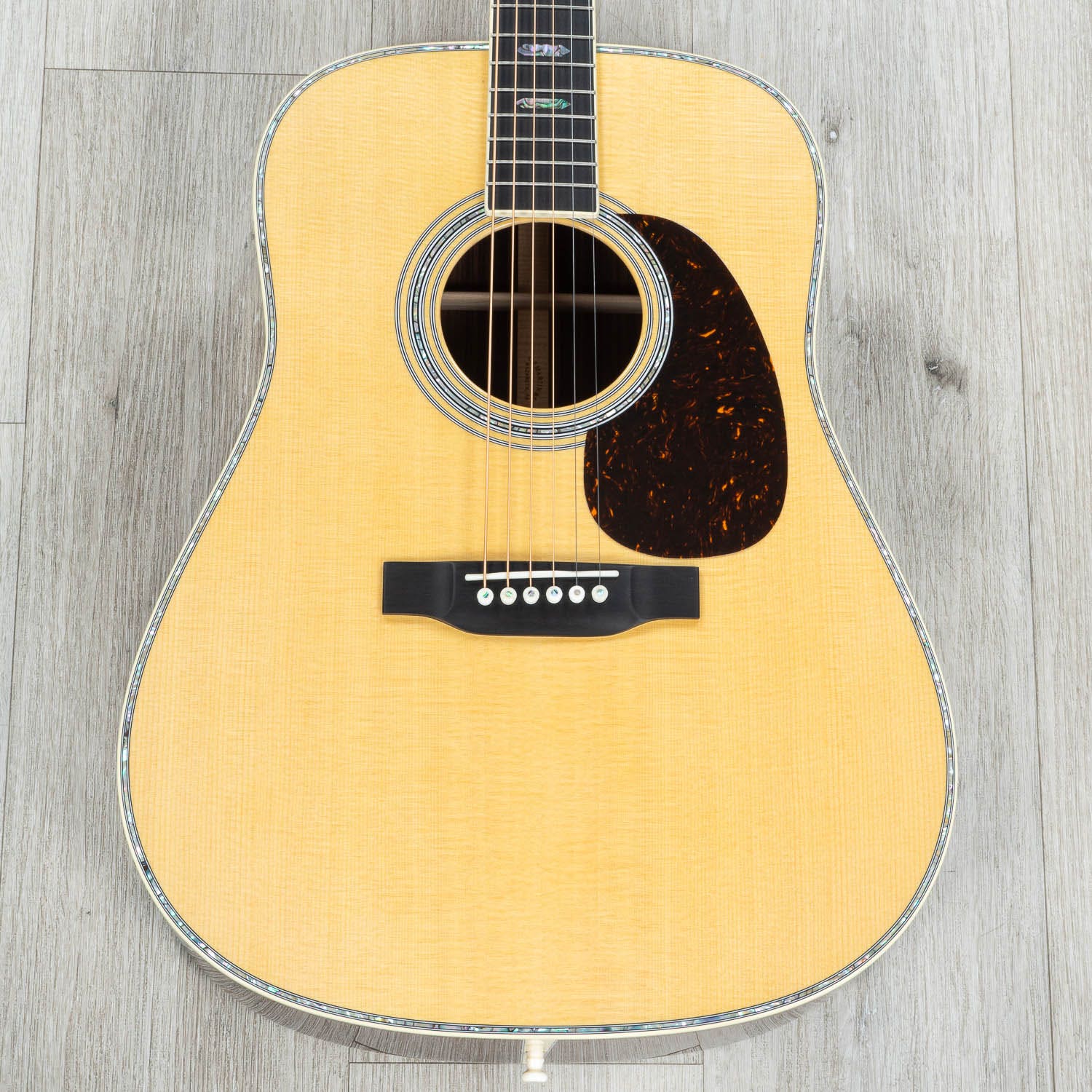 Martin Standard Series D-41 Dreadnought Acoustic Guitar, Rosewood Back & Sides, Spruce Aging Toner