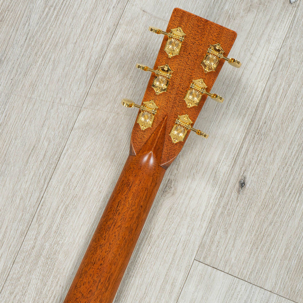 Martin Standard Series D-41 Dreadnought Acoustic Guitar, Rosewood Back & Sides, Spruce Aging Toner