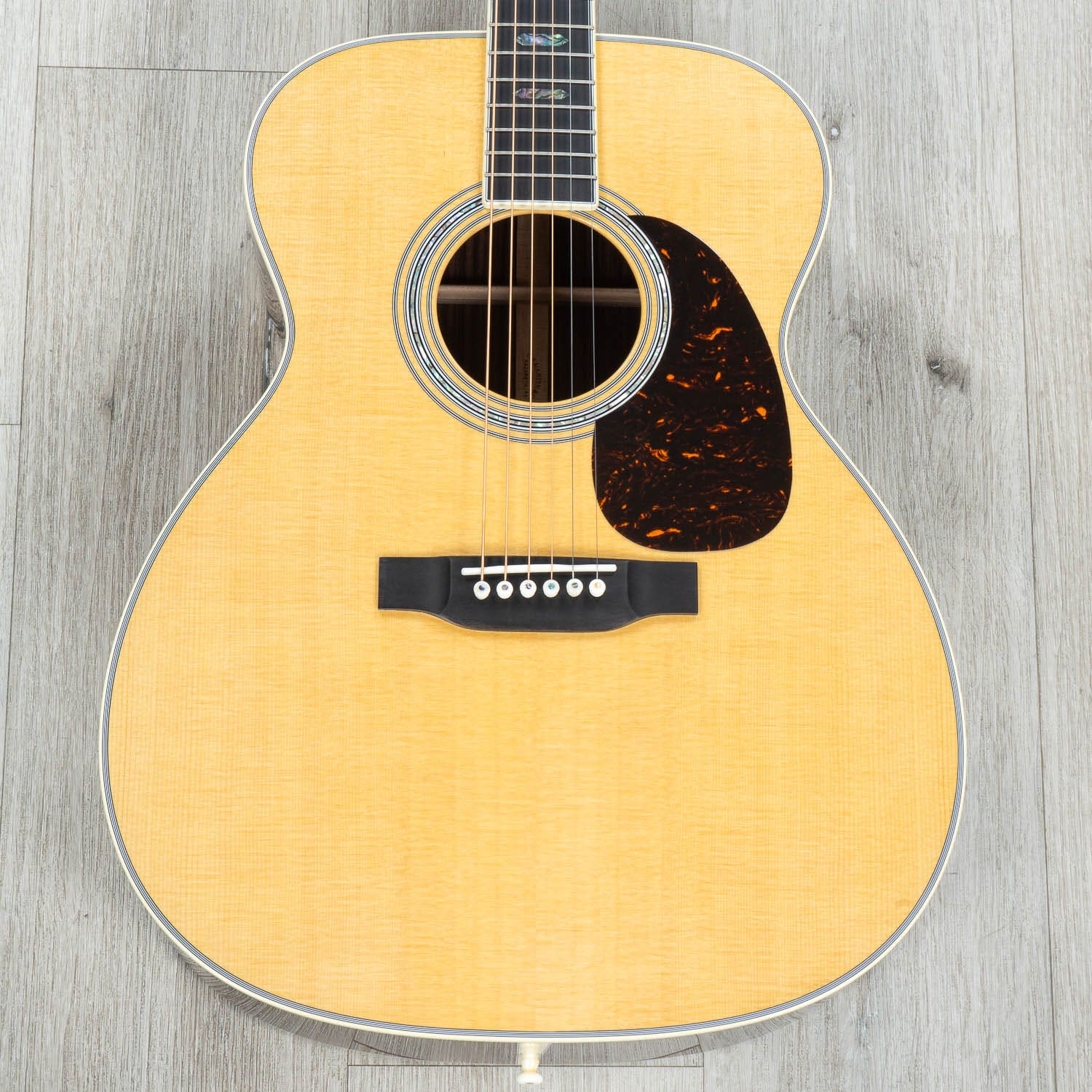 Martin Standard Series J-40 Jumbo Acoustic Guitar, Rosewood Back & Sides, Spruce Aging Toner