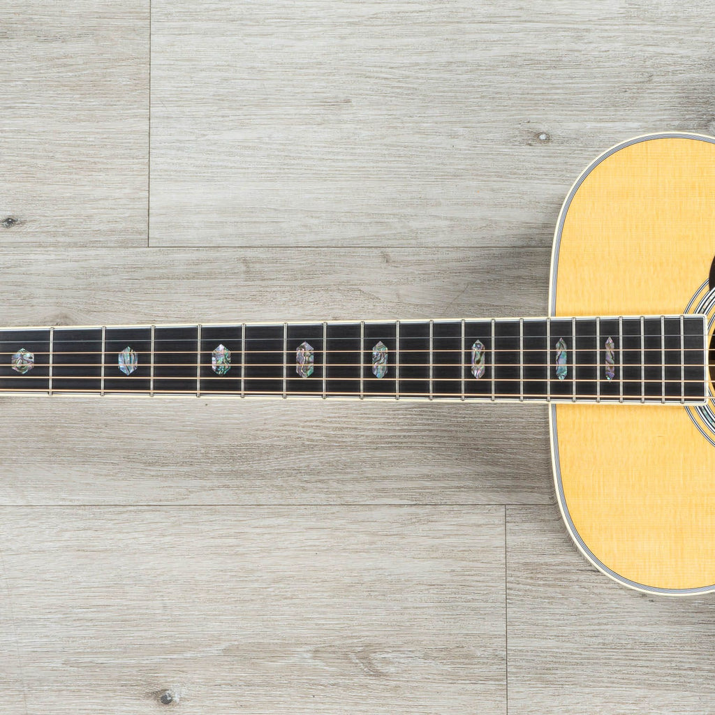 Martin Standard Series J-40 Jumbo Acoustic Guitar, Rosewood Back & Sides, Spruce Aging Toner